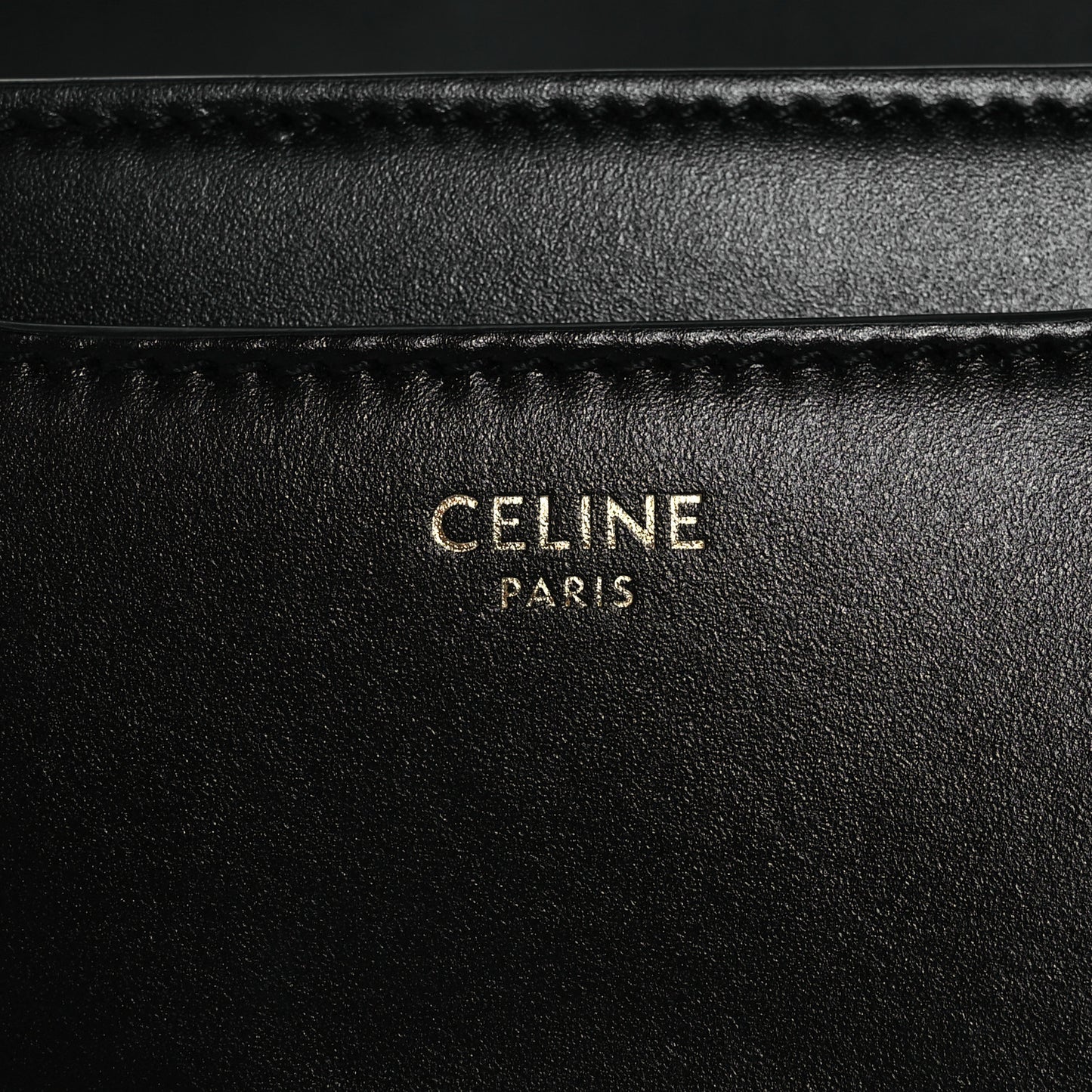 Satinated Calfskin Besace Small 16 Black