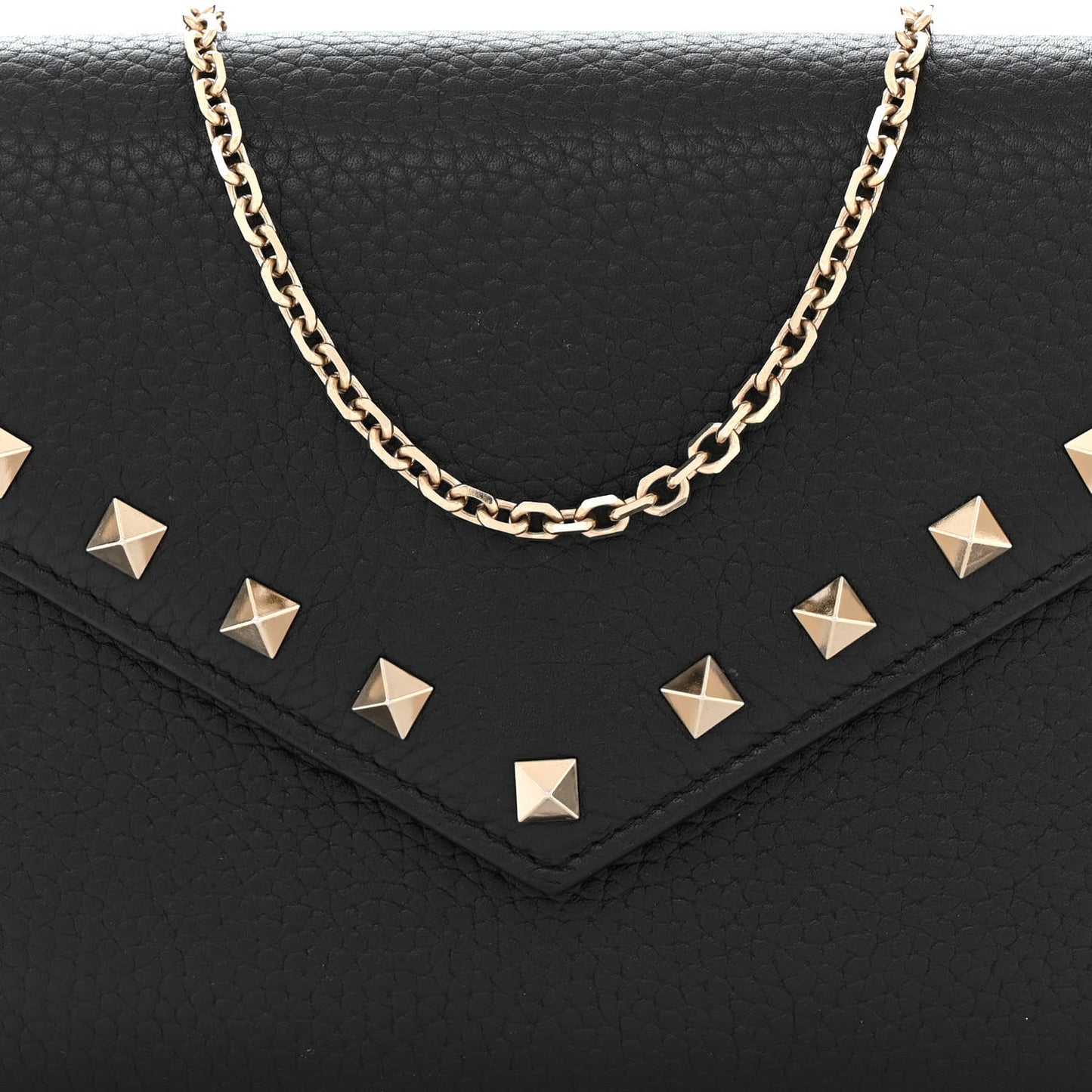 Pebbled Calfskin Rockstud Envelope Wallet on Chain Black