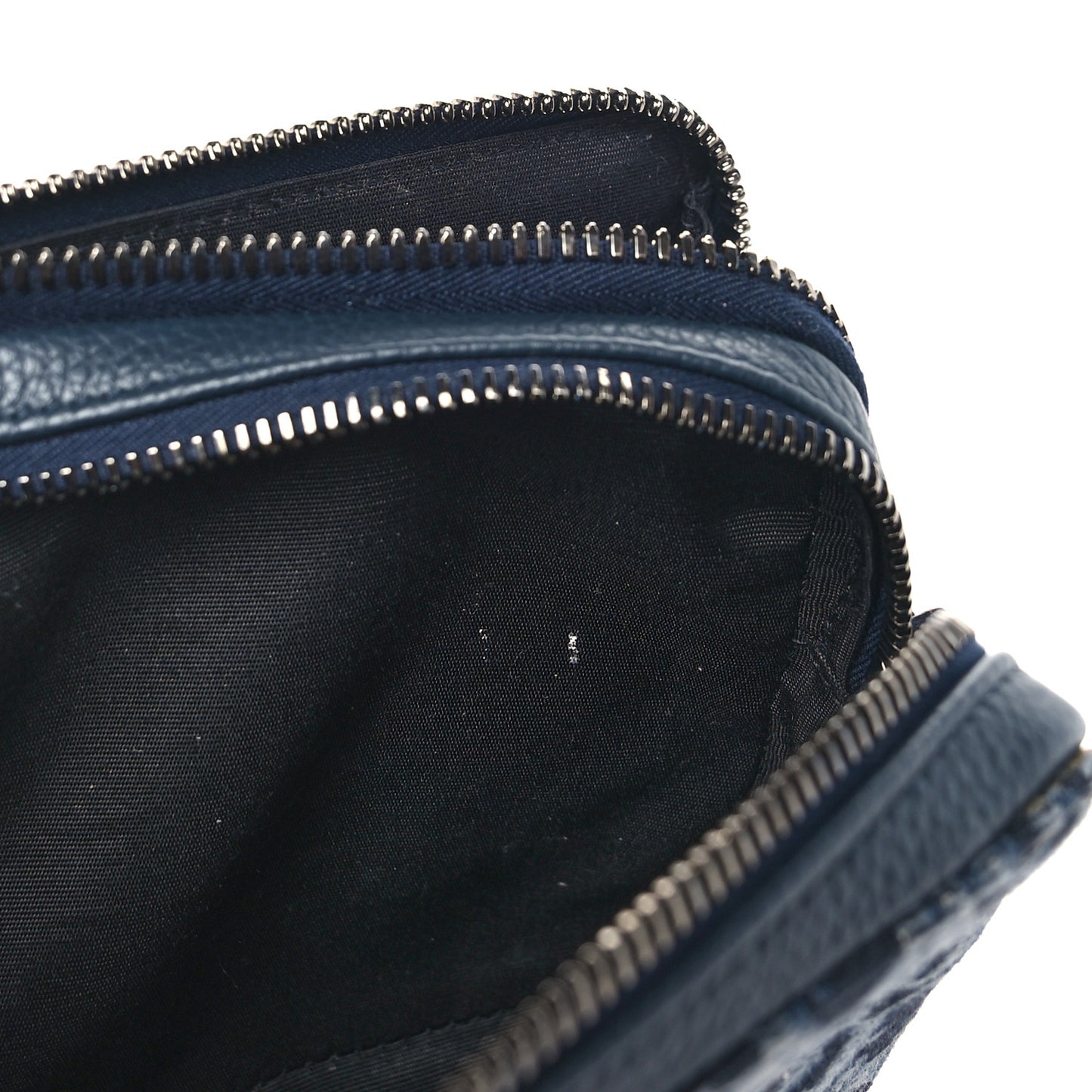 Oblique Messenger Pouch Black