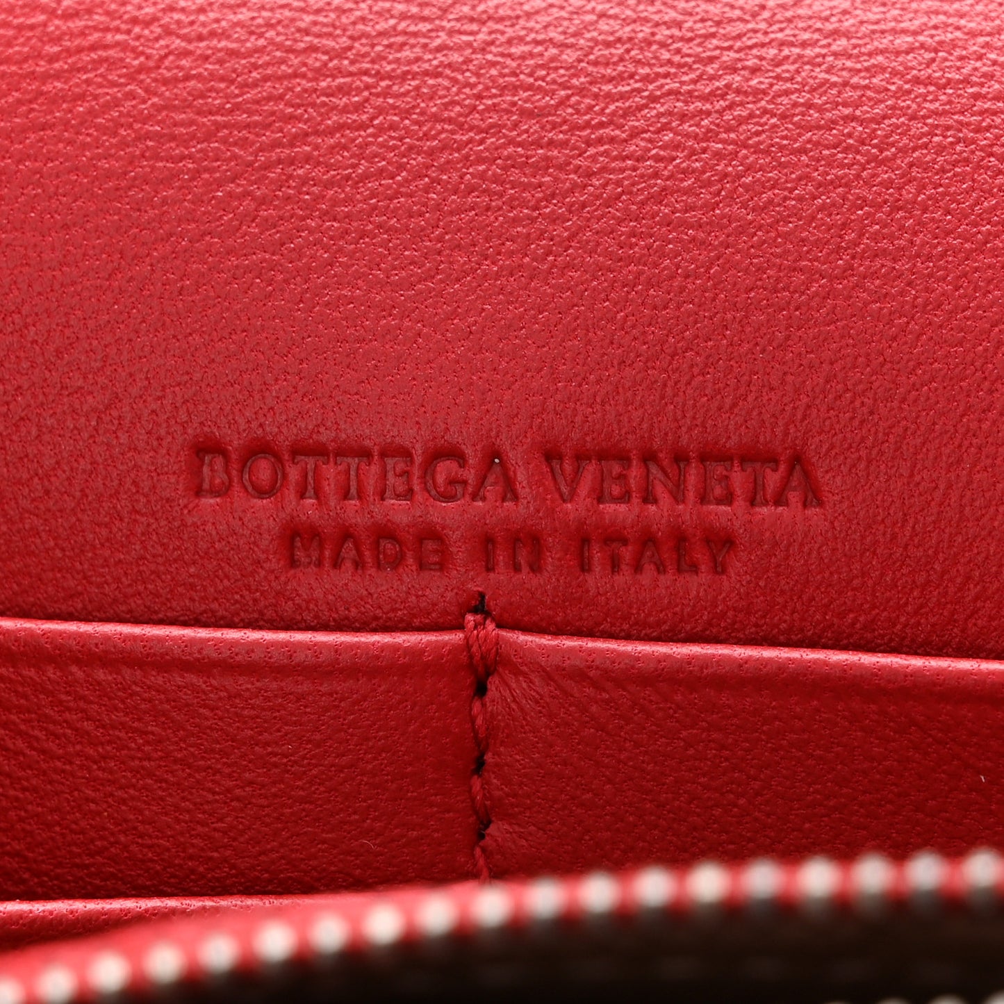 Nappa Intrecciato Chain Wallet China Red