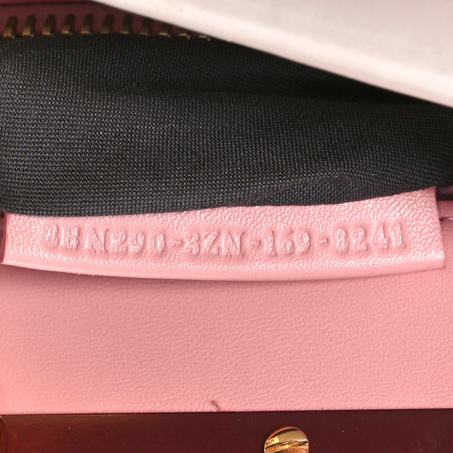 Vitello Seta Shiny Nappa Medium Peekaboo Iconic Satchel Grigio Polvere Magenta