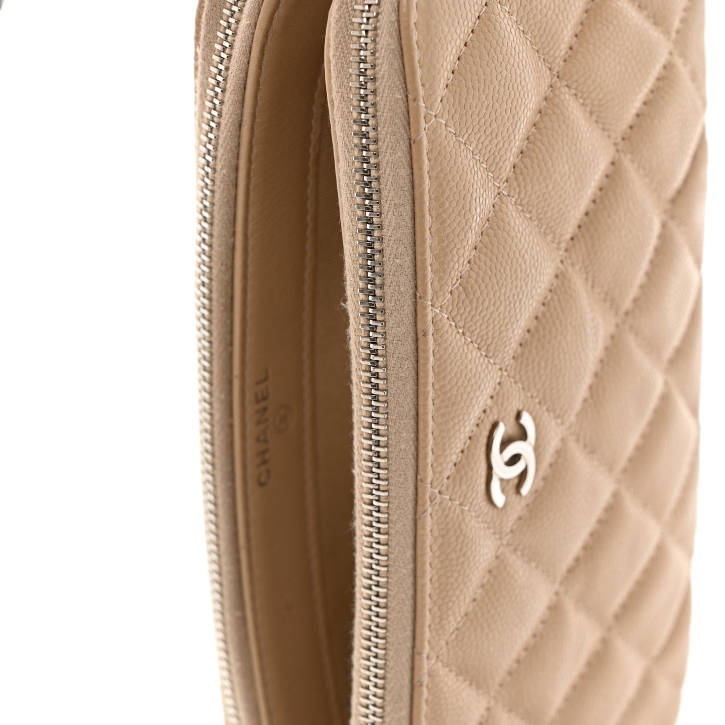 Iridescent Caviar Quilted Small Clutch With Chain Beige