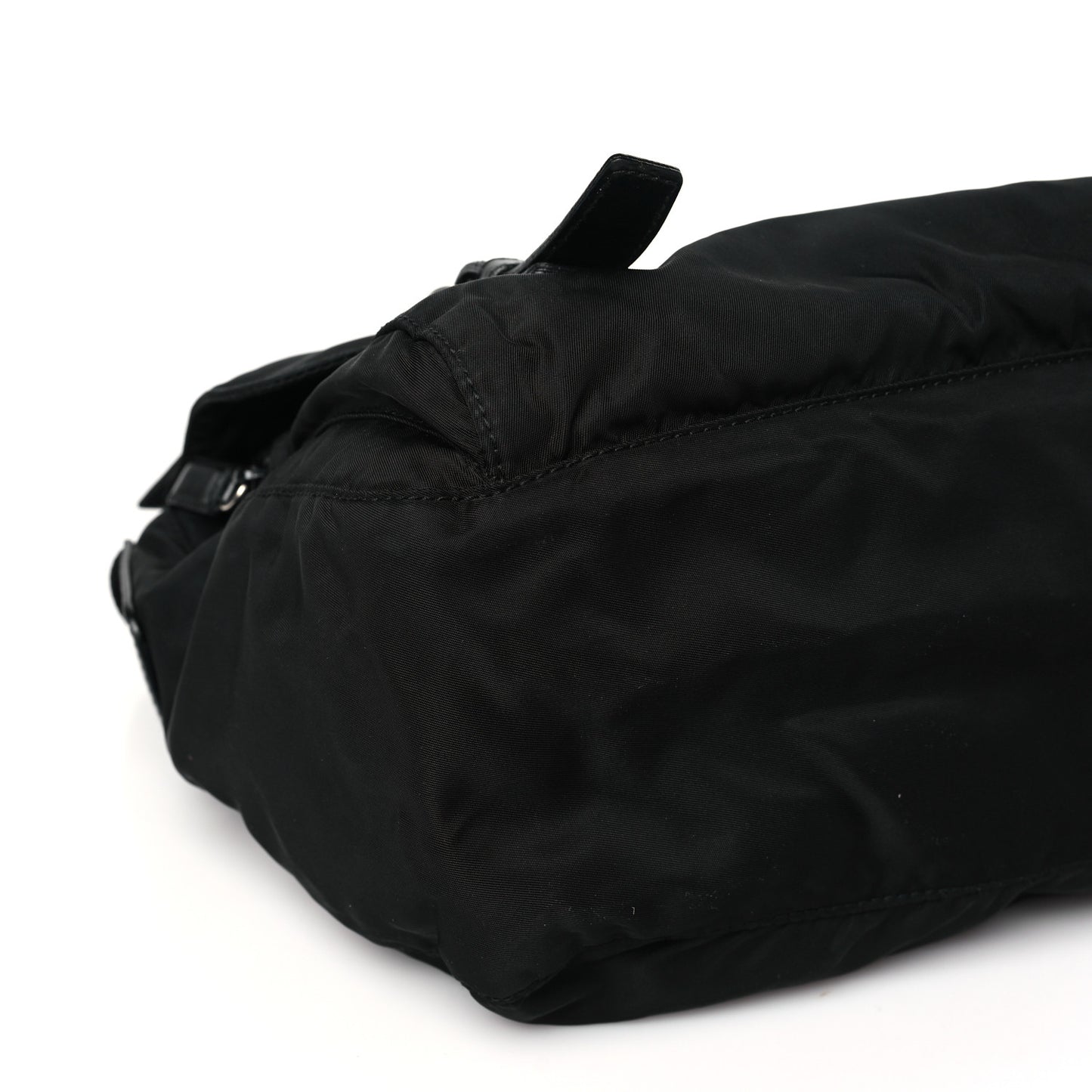 Nylon Vela Messenger Bag Black