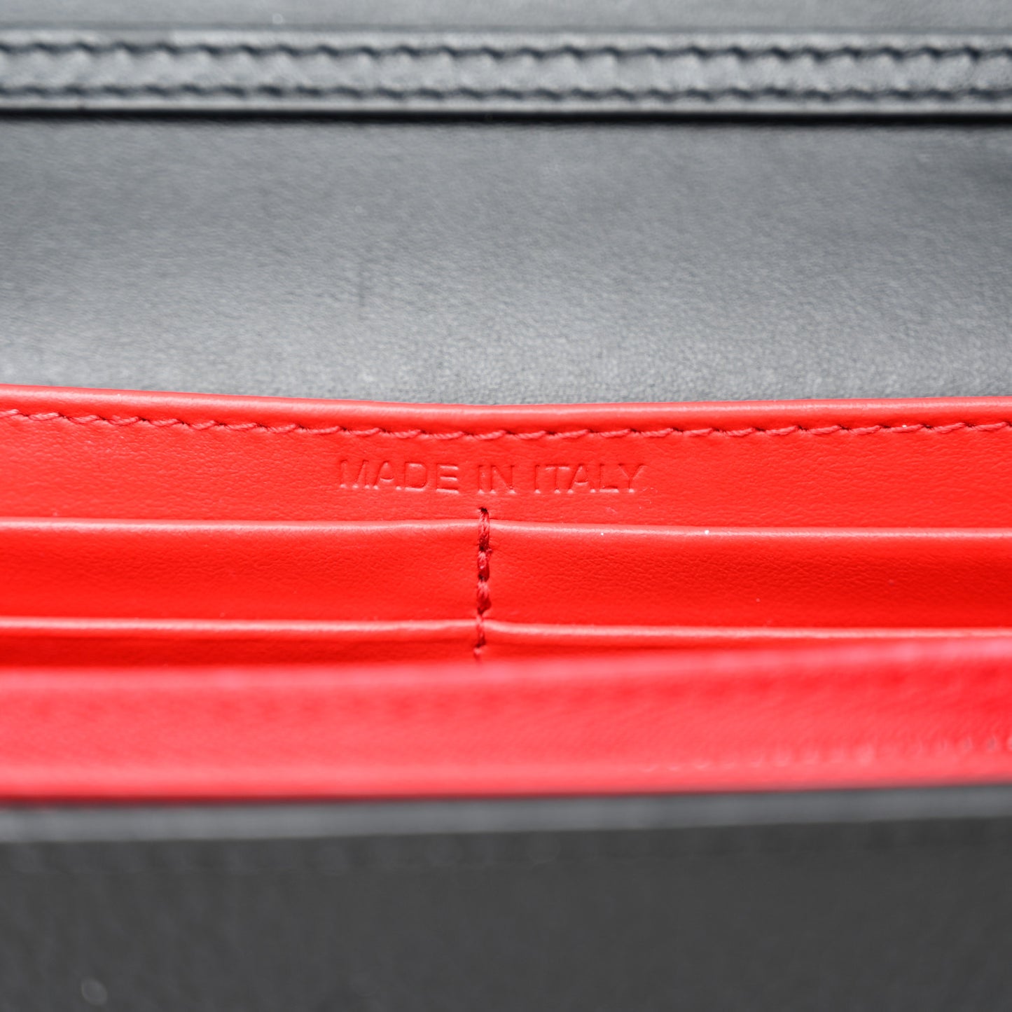 Calfskin Spikes Loubinthesky Paloma Clutch Black