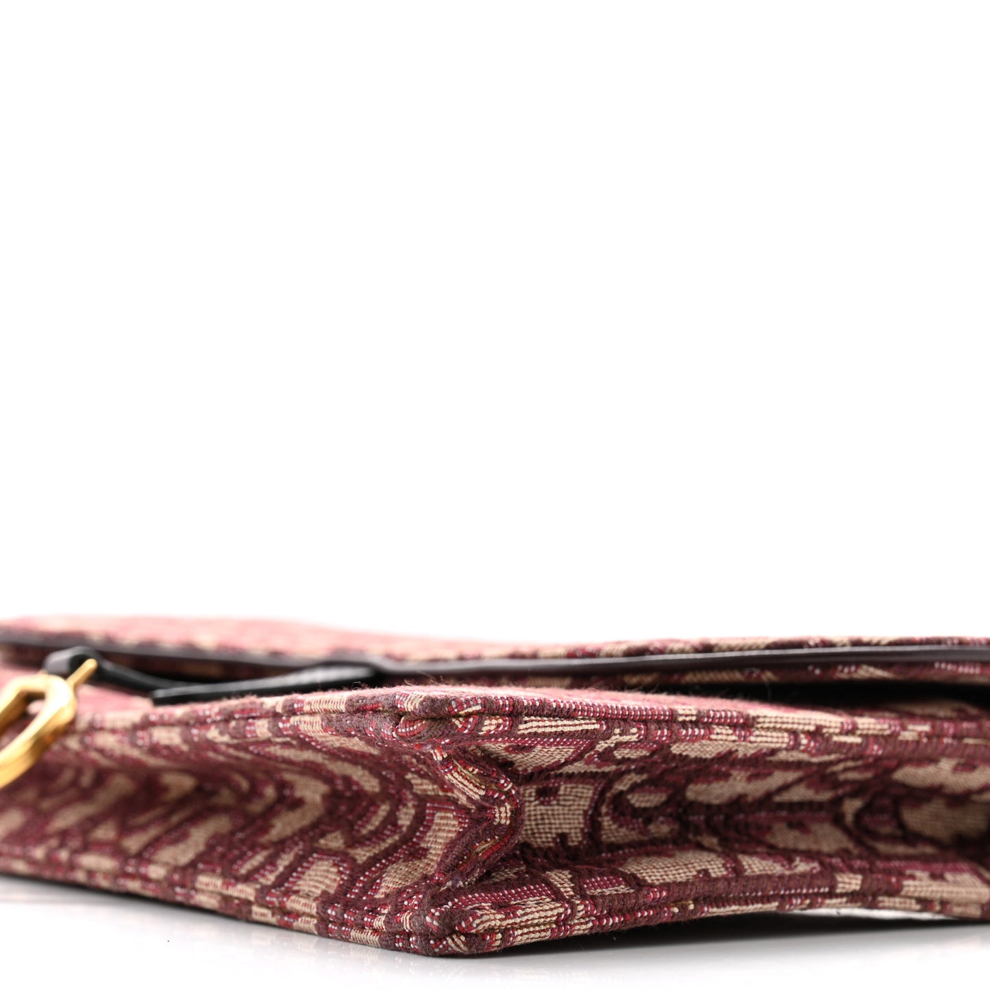 Oblique Saddle Chain Pouch Burgundy