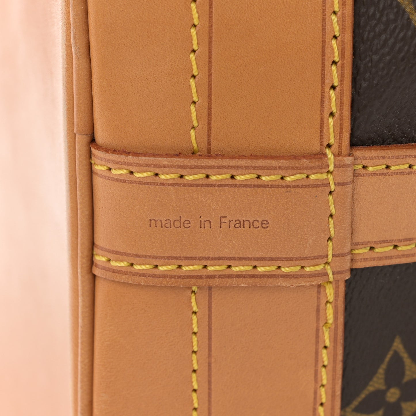 Monogram Noe
