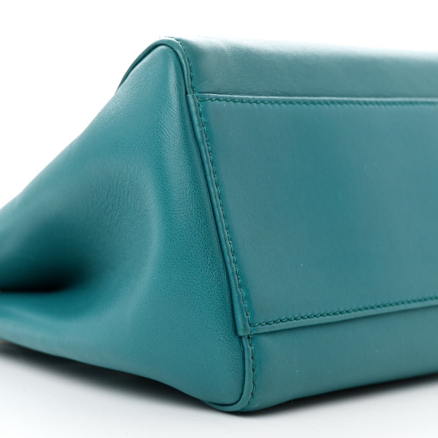 Nappa Mini Peekaboo Iconic Satchel Lago