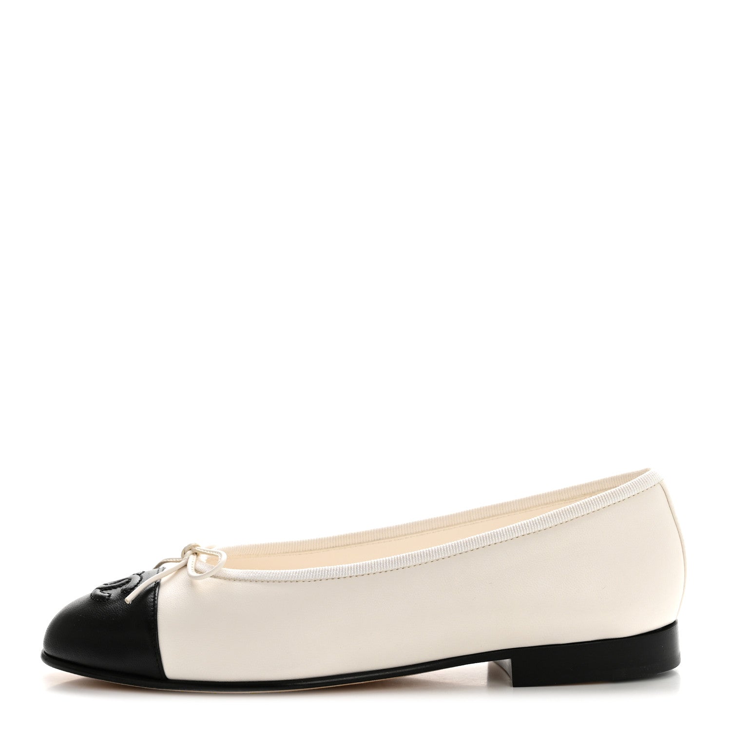 Chanel Lambskin Cap Toe CC Ballerina Flats 35 White Black 1882101