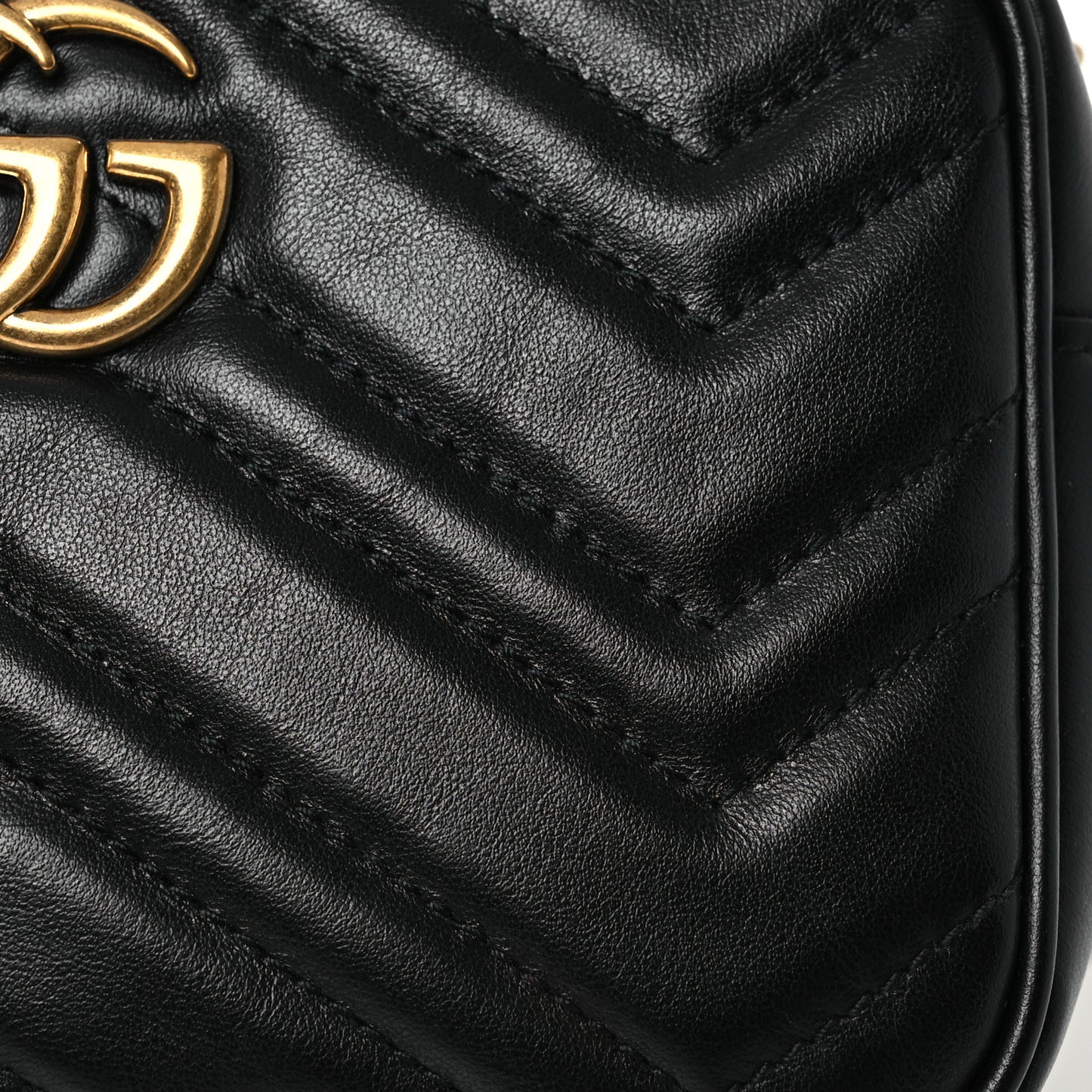 Calfskin Matelasse Mini GG Marmont Chain Shoulder Bag Black