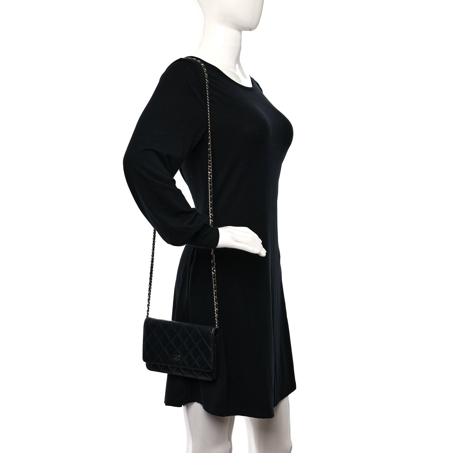 Lambskin Quilted Wallet On Chain WOC Black