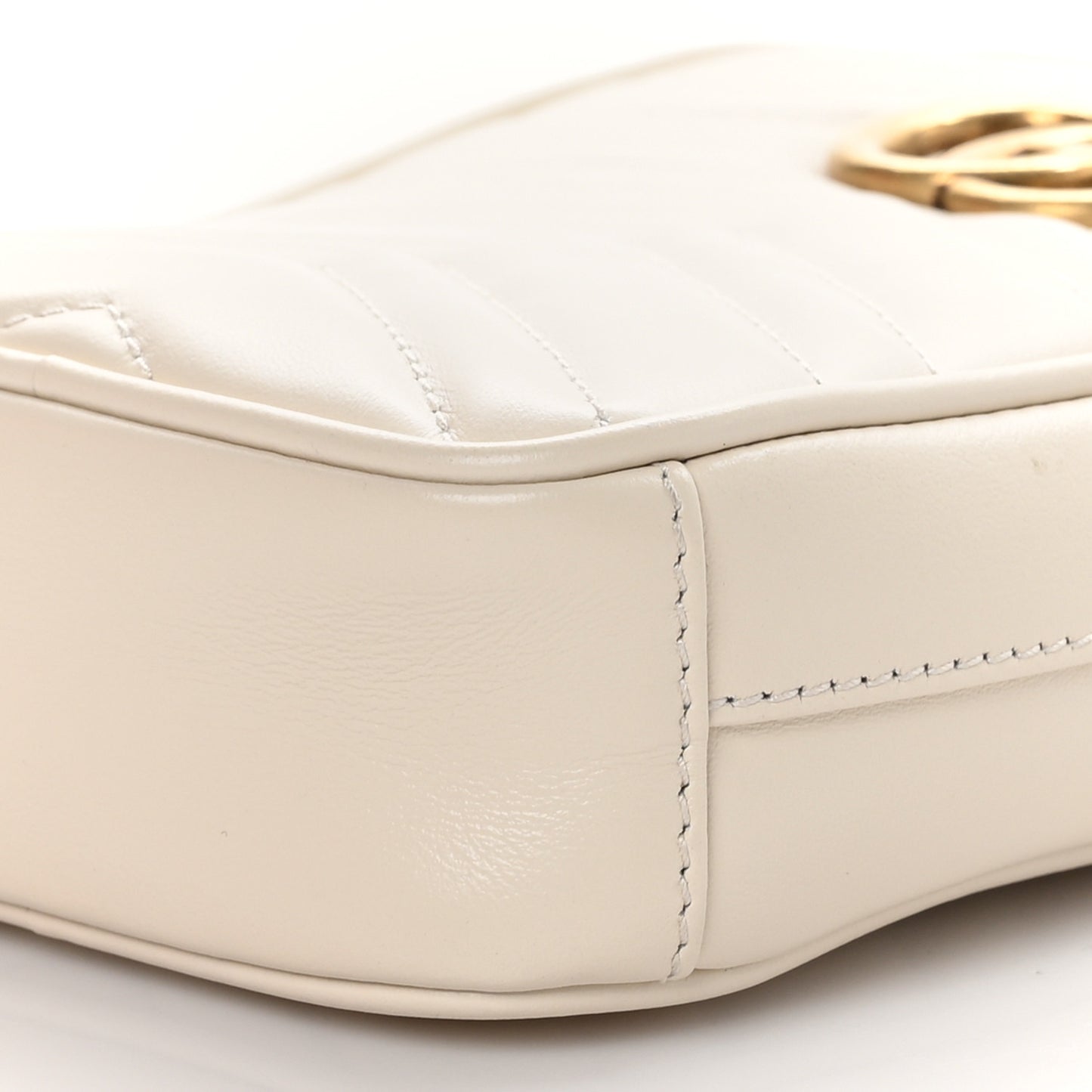 Calfskin Matelasse Mini GG Marmont Crossbody Bag White