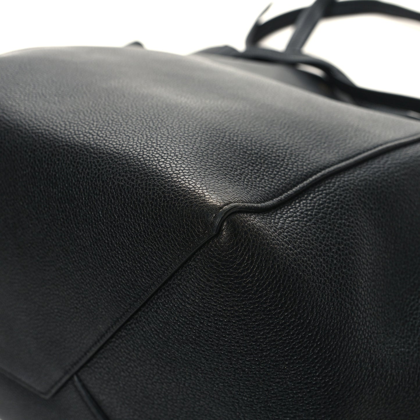 Soft Grained Calfskin Medium Belt Cabas Phantom Black