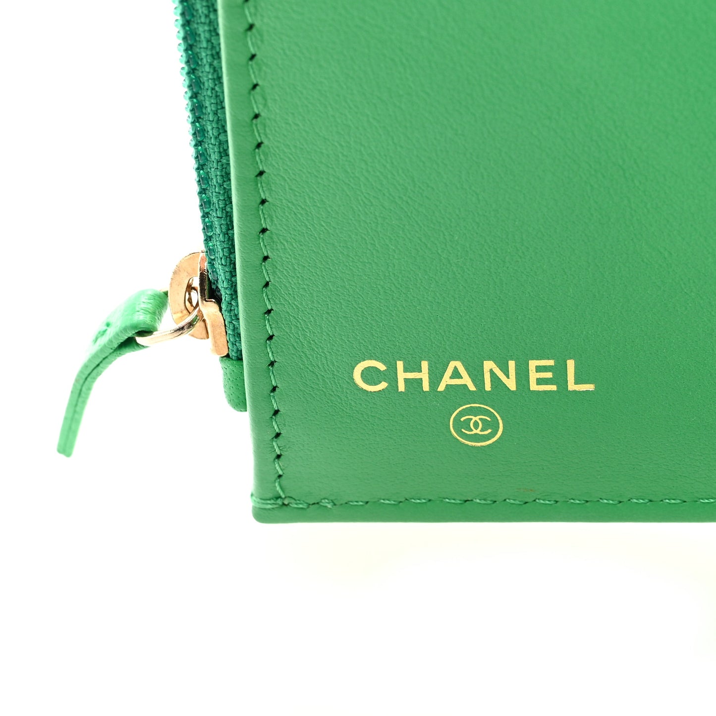 Goatskin Quilted Chanel 19 Small Flap Wallet Green