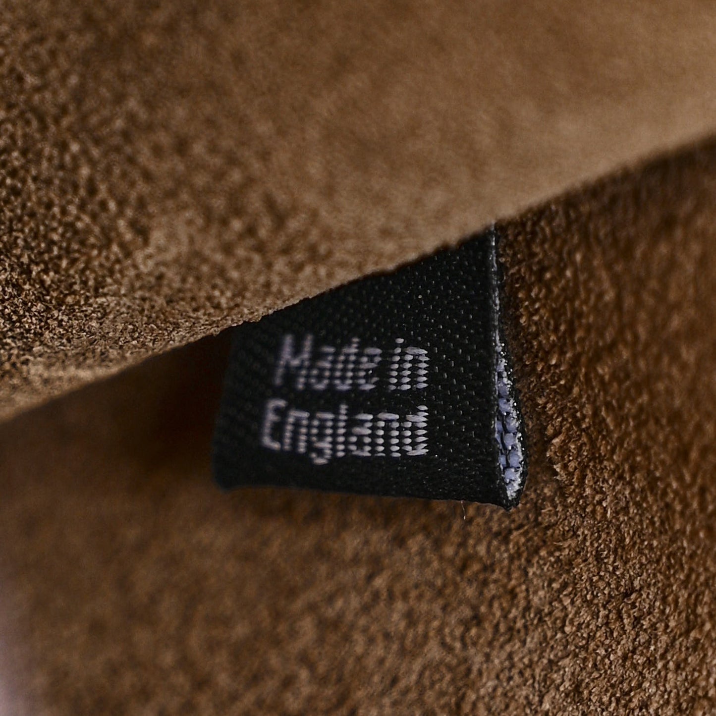 Silky Calfskin Medium Leighton Solid Grey