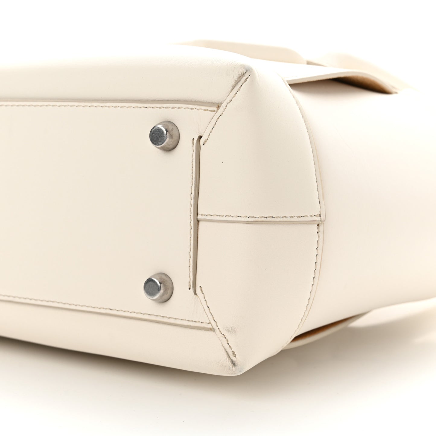 Calfskin Maxi Intrecciato Medium Arco White