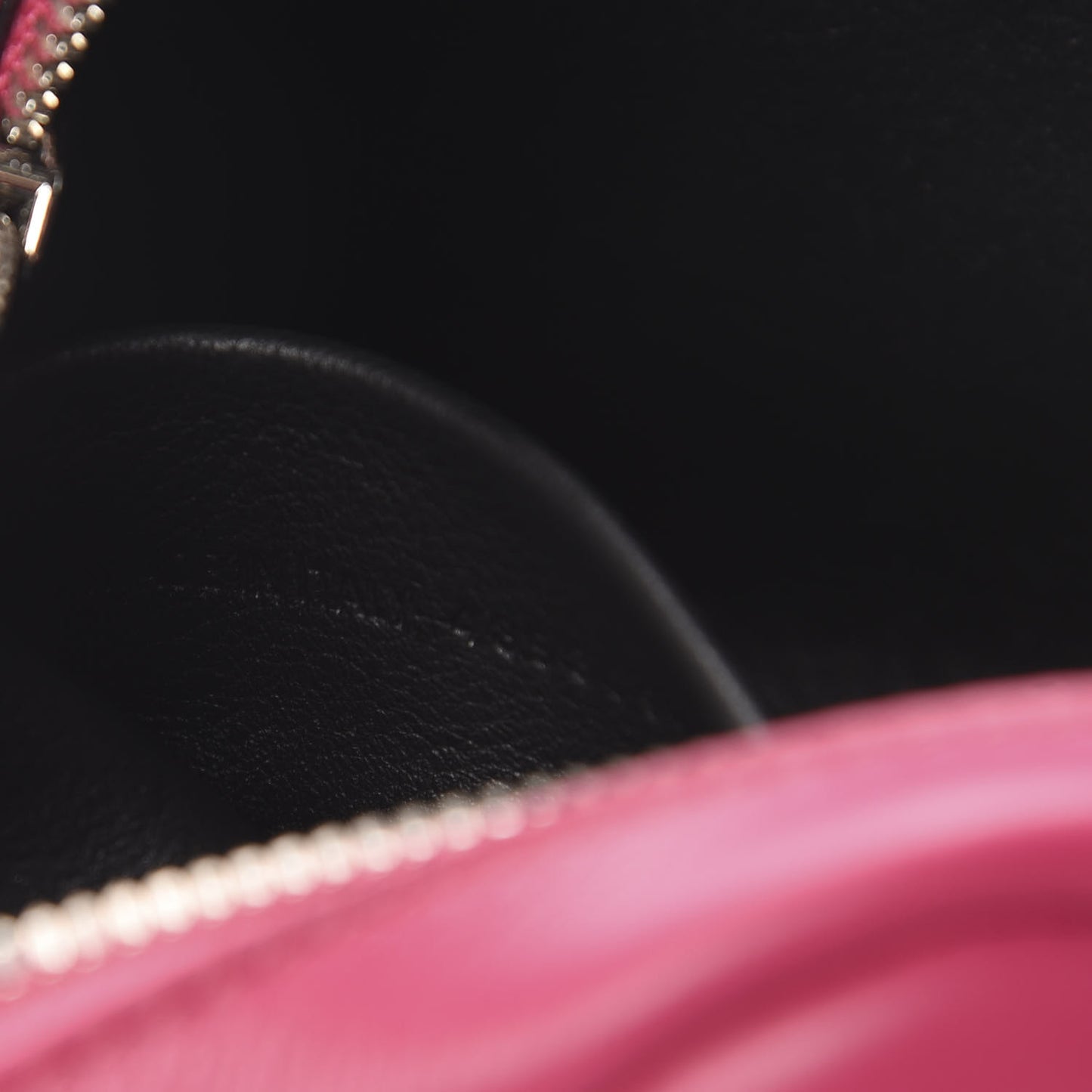 Calfskin Logo XS Everyday Camera Bag Rose Indien Black