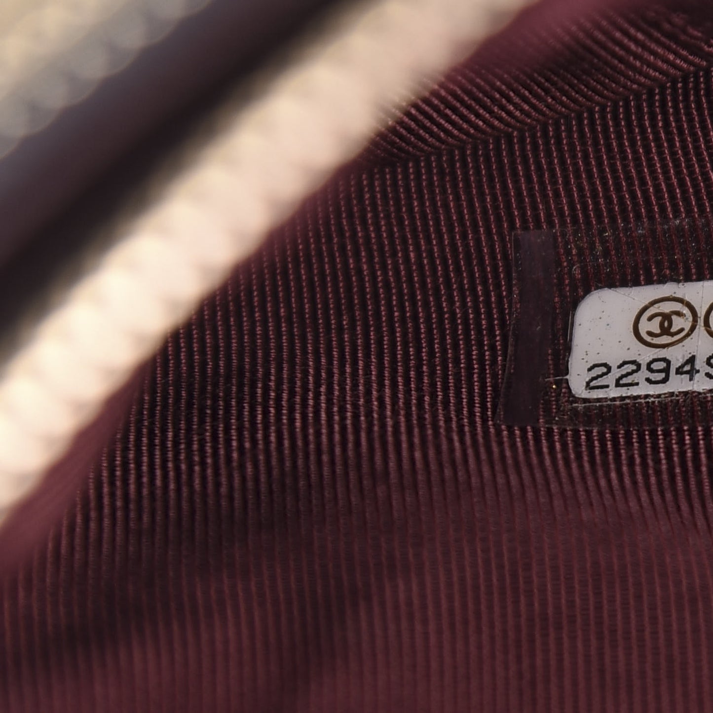 Caviar Quilted Small Clutch With Chain Black