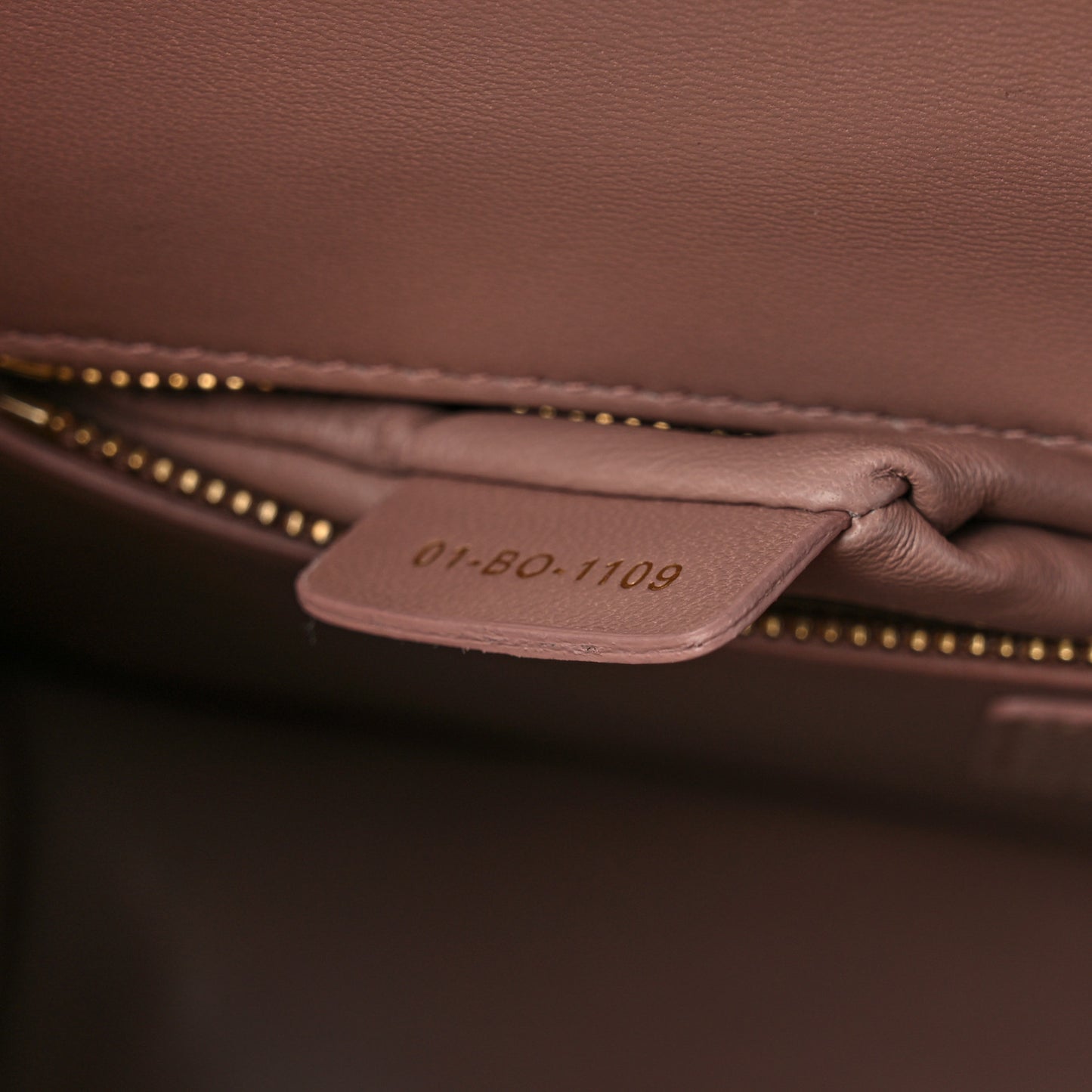 Grained Calfskin 30 Montaigne Chain Flap Bag Blush