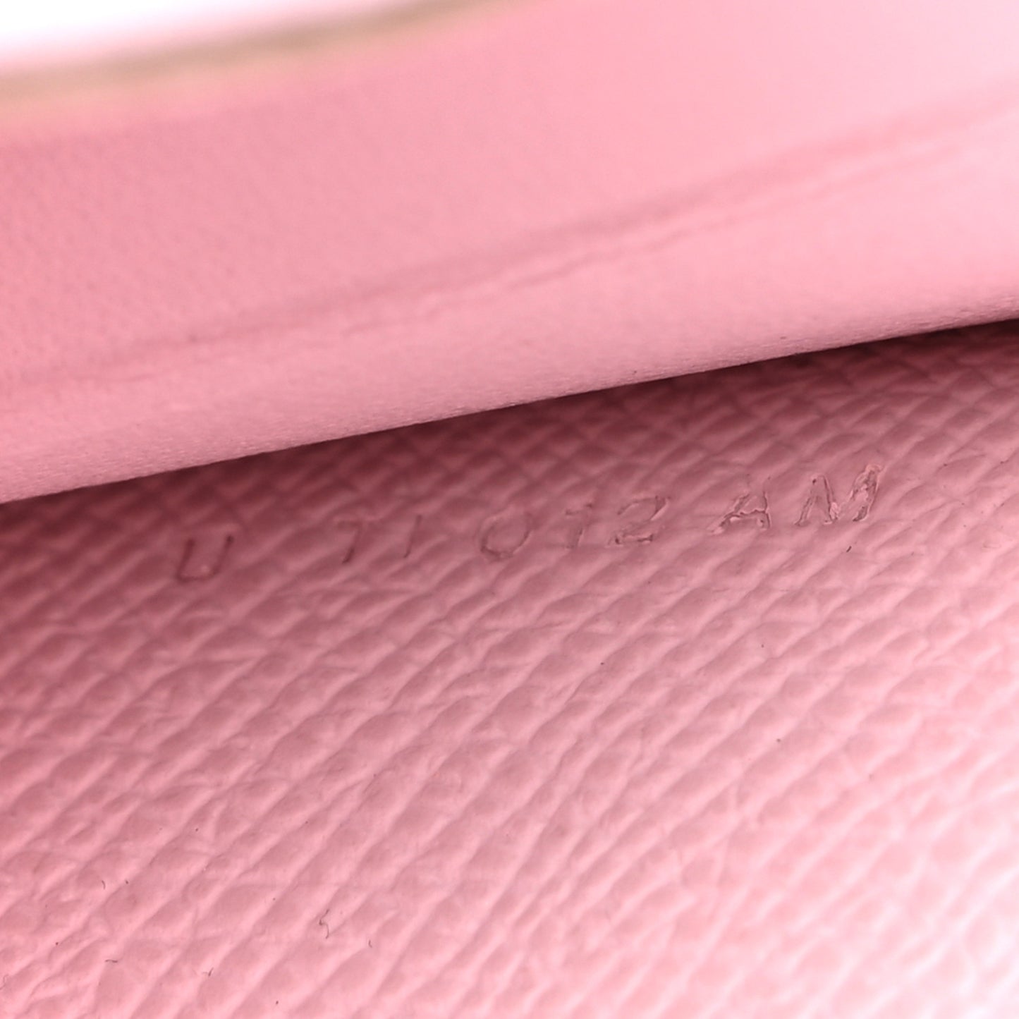 Epsom Kelly To Go Wallet Mauve Pale