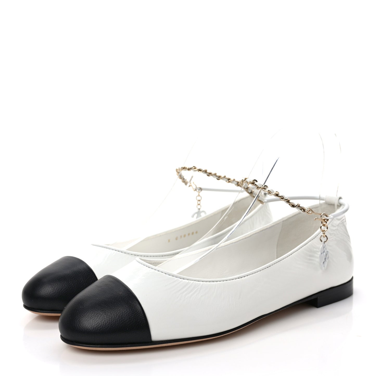 Lambskin Patent Calfskin Cap Toe Ankle Chain Ballerina Flats 37.5 White Black
