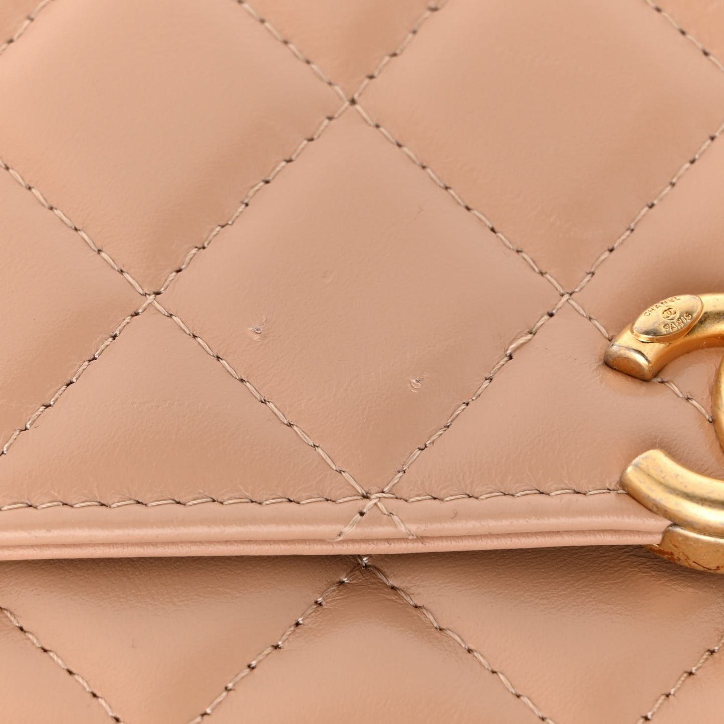 Calfskin Quilted Perfect Fit Wallet On Chain WOC Beige