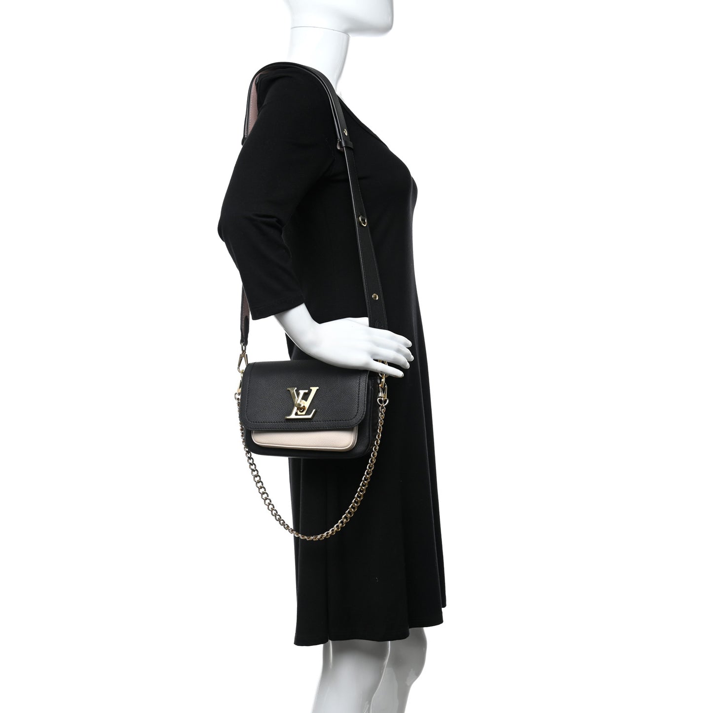 Grained Calfskin Lockme Tender Black