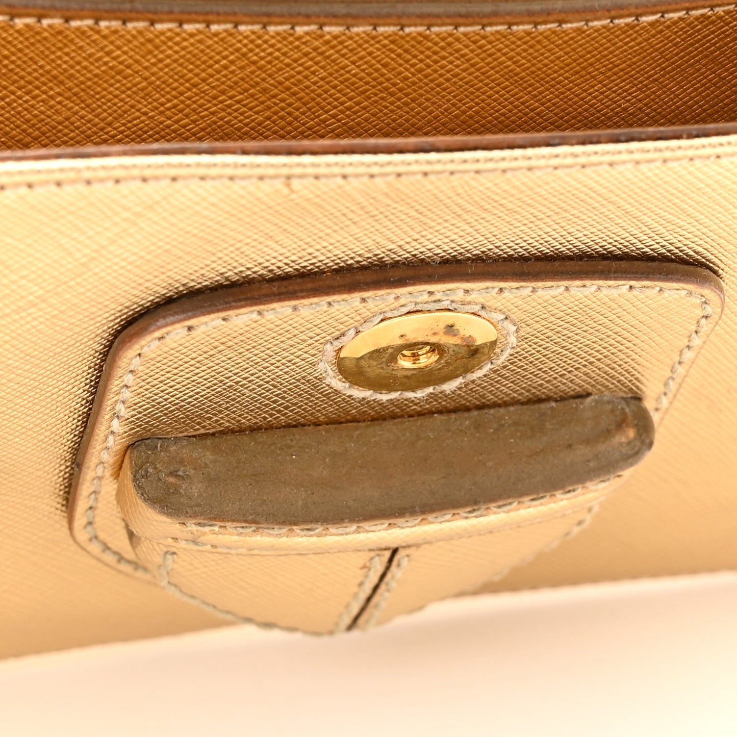 Metallic Saffiano Pushlock Flap Crossbody Bag Gold