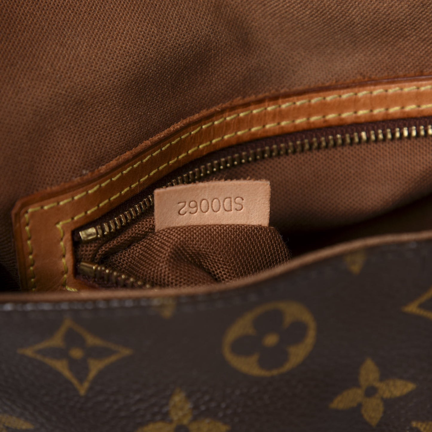 Monogram Mini Looping