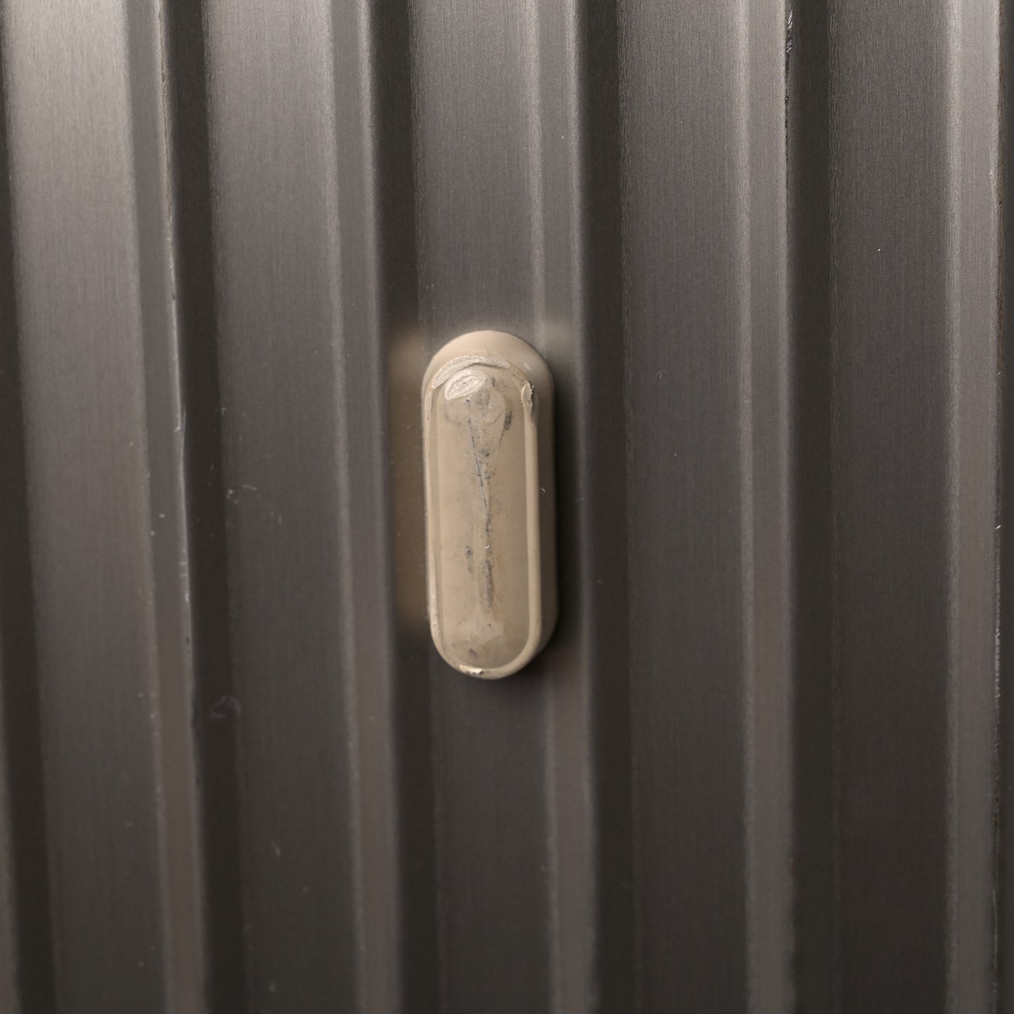 Aluminum Original Trunk Titanium