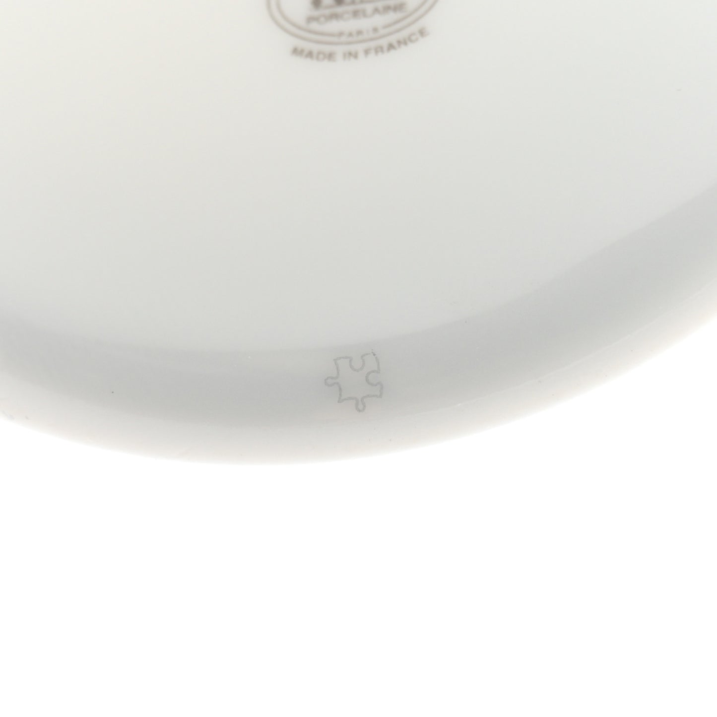 Porcelain Mosaique Au 24 Gold Tea Cup And Saucer Set Of 2