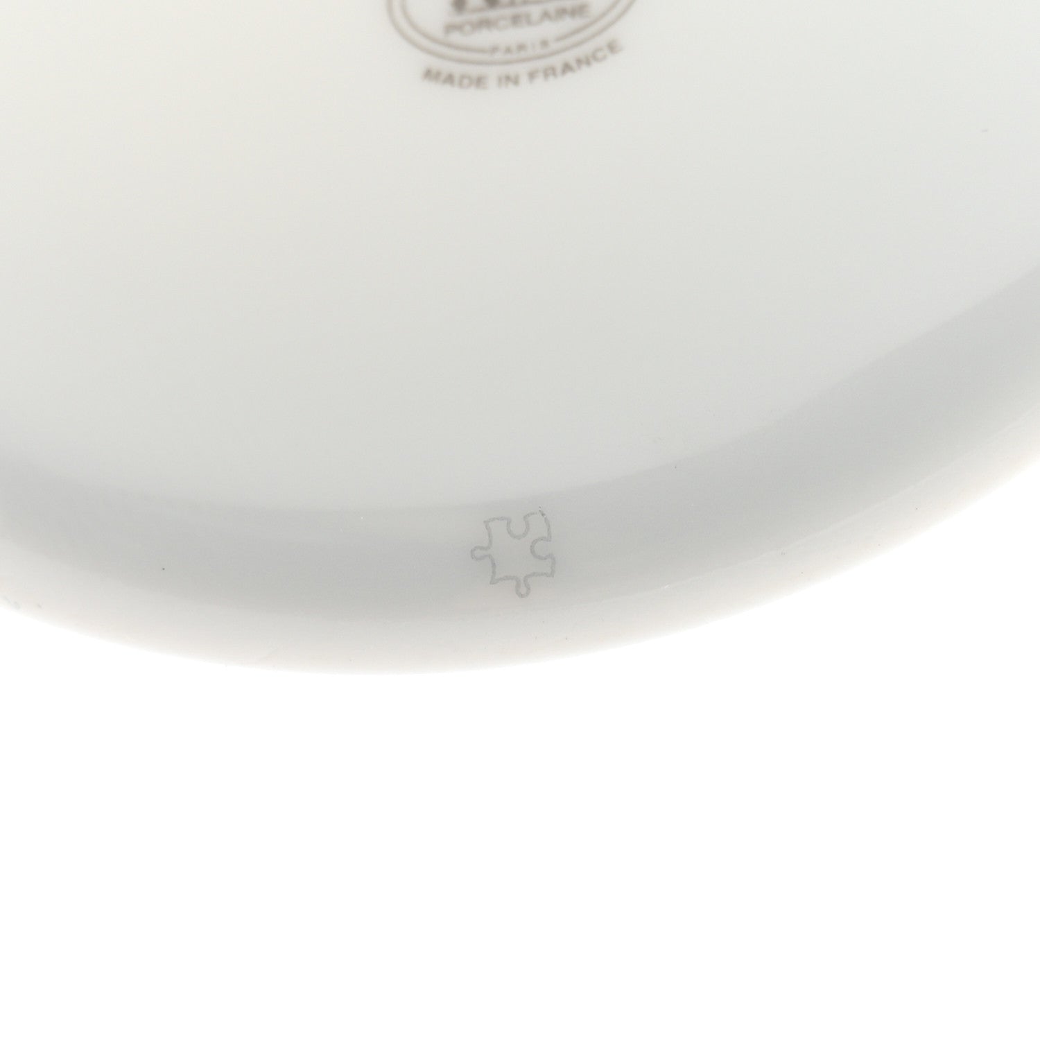 Hermes Porcelain Mosaique Au 24 Gold Tea Cup And Saucer Set Of 2 8 of 9