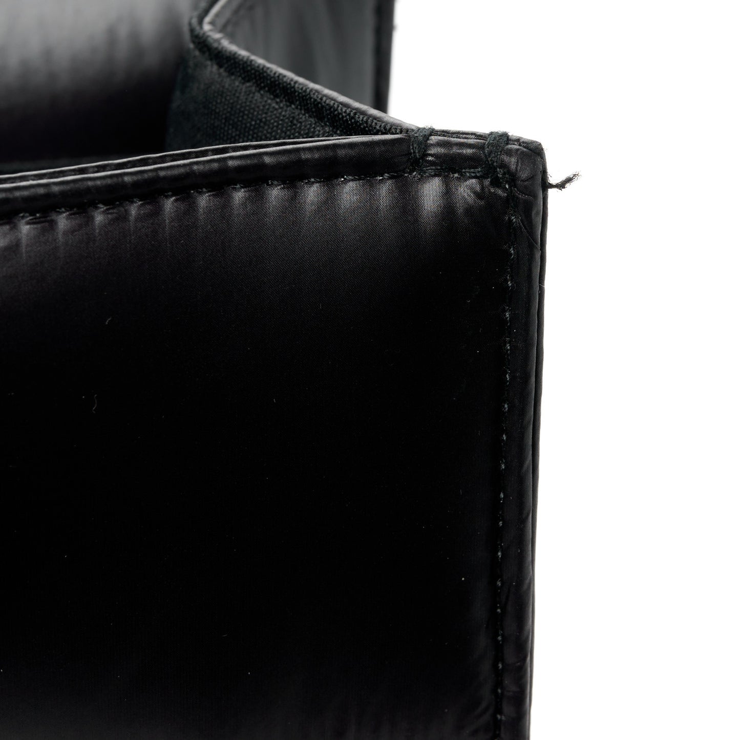 x MOOSE KNUCKLES Nylon Quilted Medium Shopping Bag Black