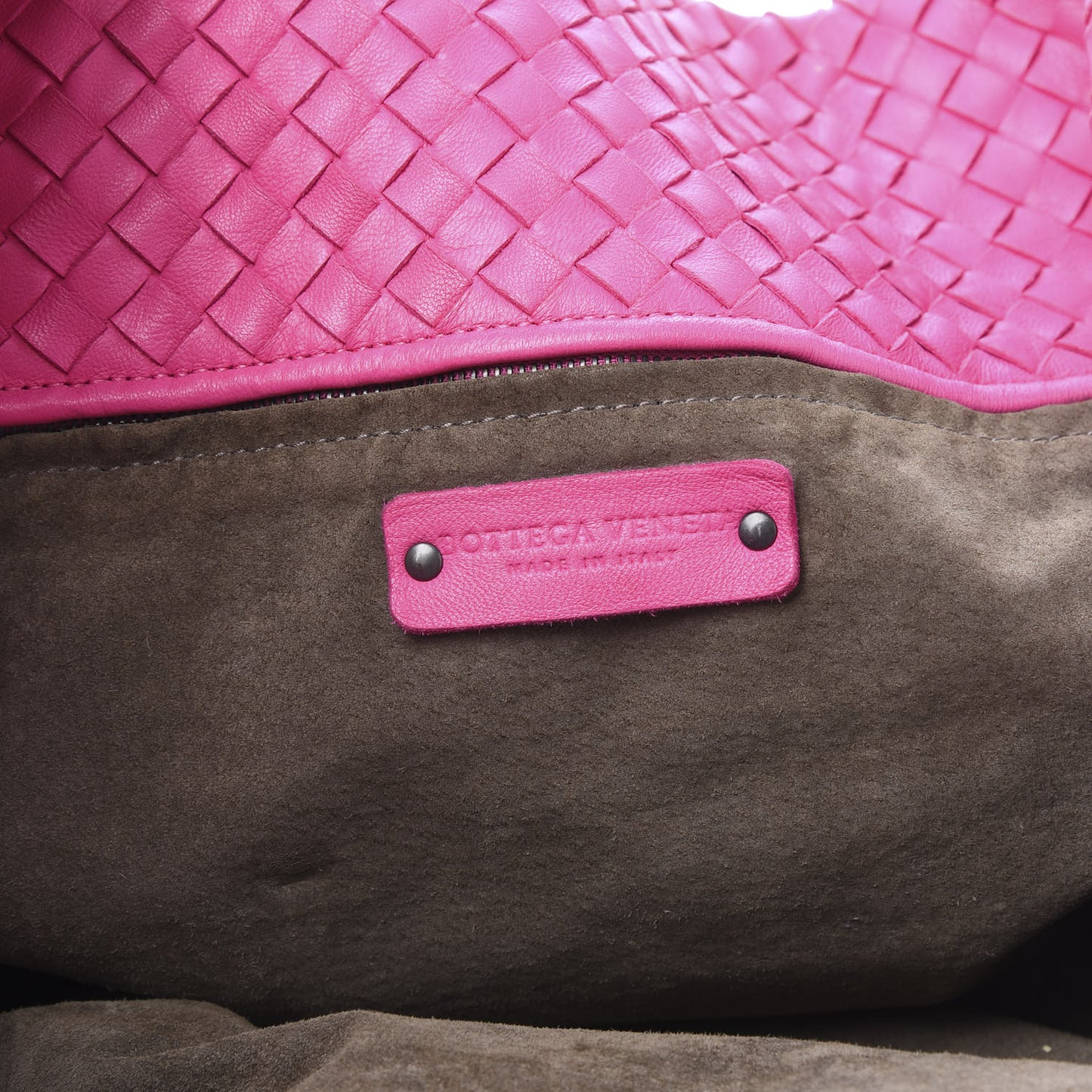Nappa Intrecciato Large Seamless Tote Fuchsia
