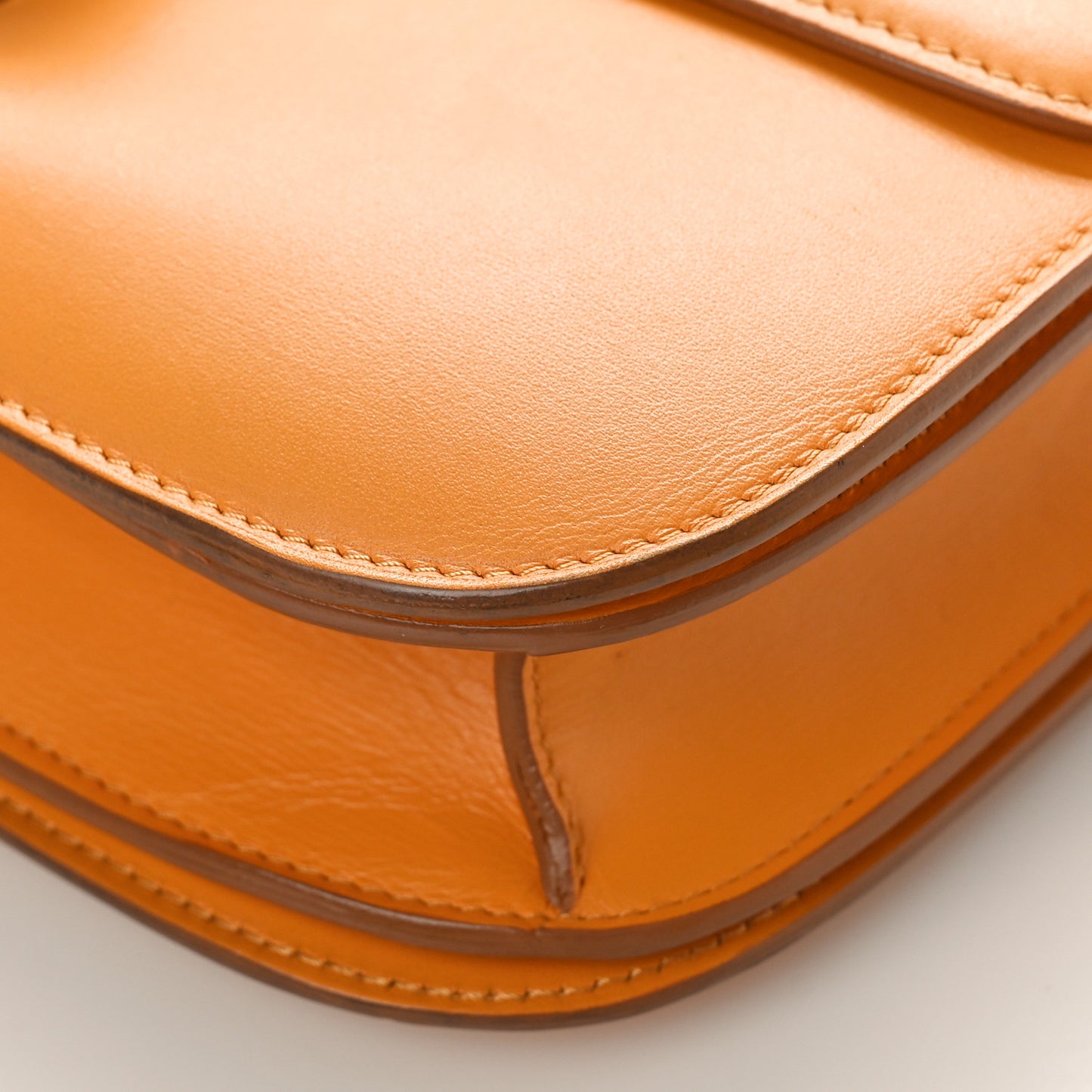 Smooth Calfskin Medium Classic Box Flap Bag Daffodil