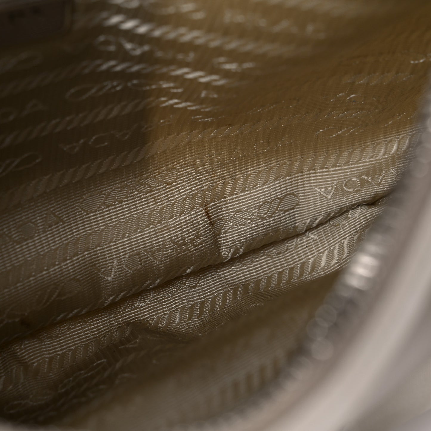 Nylon Re-Edition 2005 Shoulder Bag White