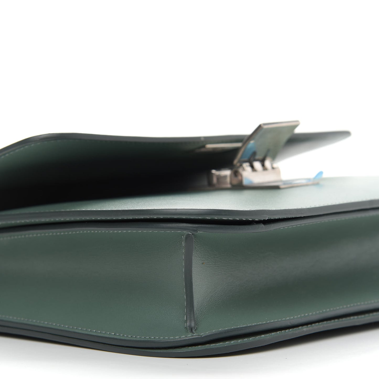 Box Calfskin Medium Classic Box Flap Bag Jade