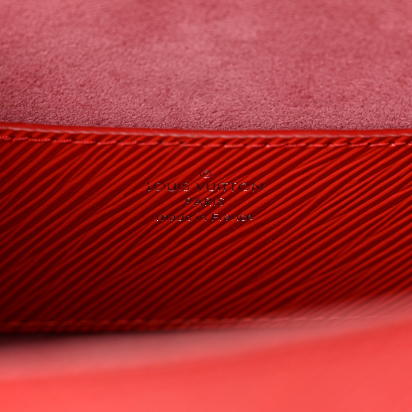 Epi Twist Shoulder Bag MM Coquelicot