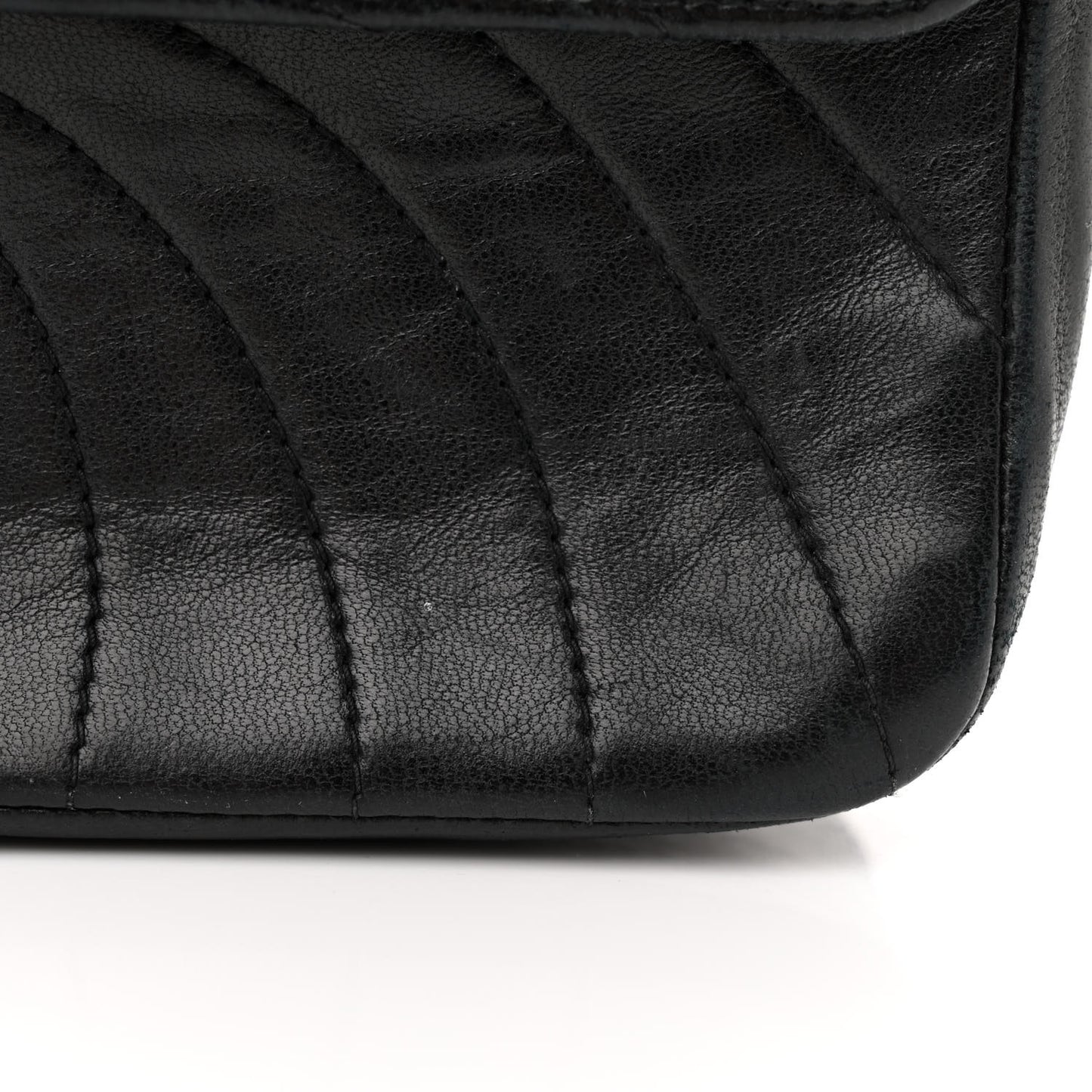 Lambskin Stitched Single Flap Black