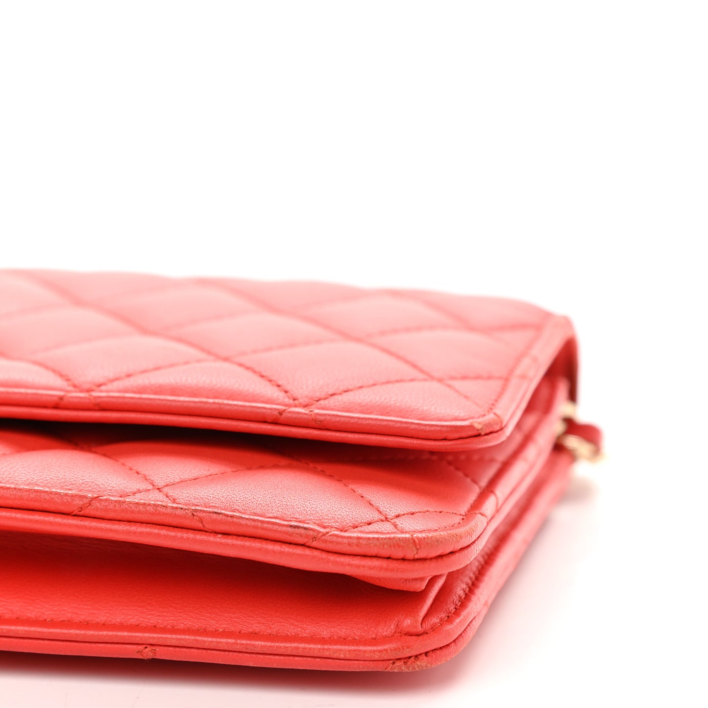 Lambskin Quilted Wallet On Chain WOC Red