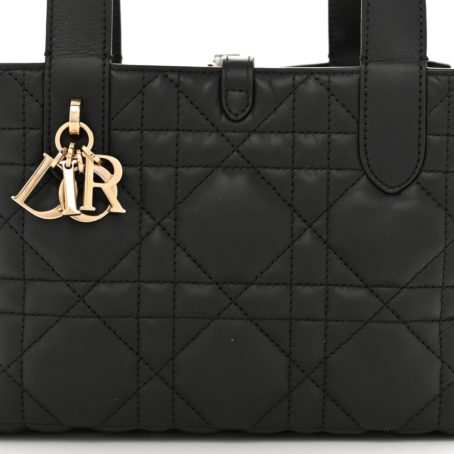 Calfskin Macrocannage Small Toujours Black
