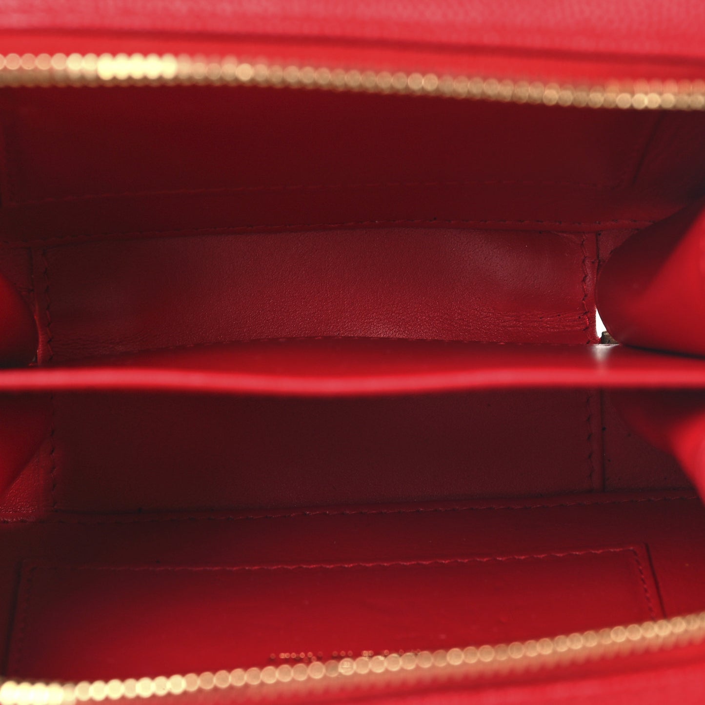 Caviar Quilted Filigree Vanity Clutch With Chain Red