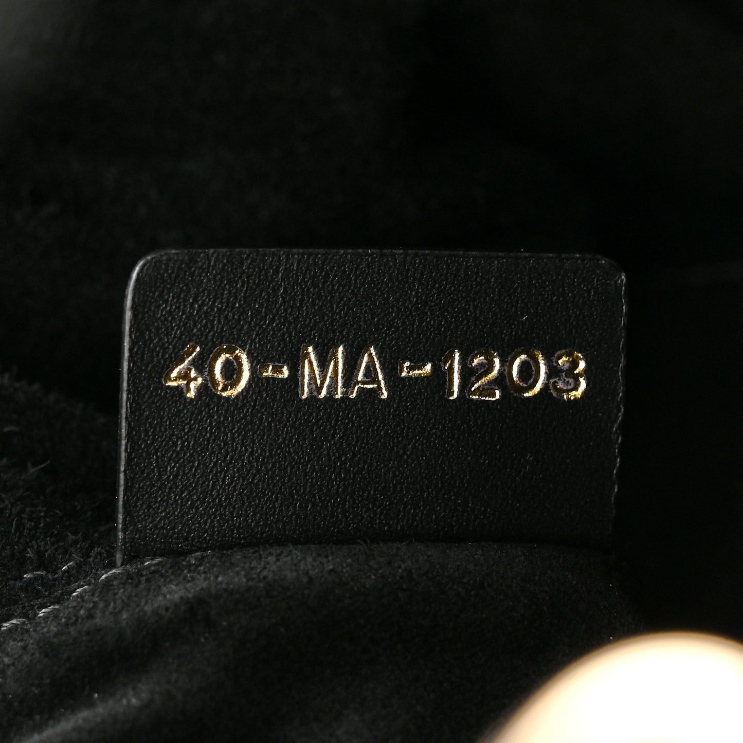 Calfskin Macrocannage Small Toujours Black