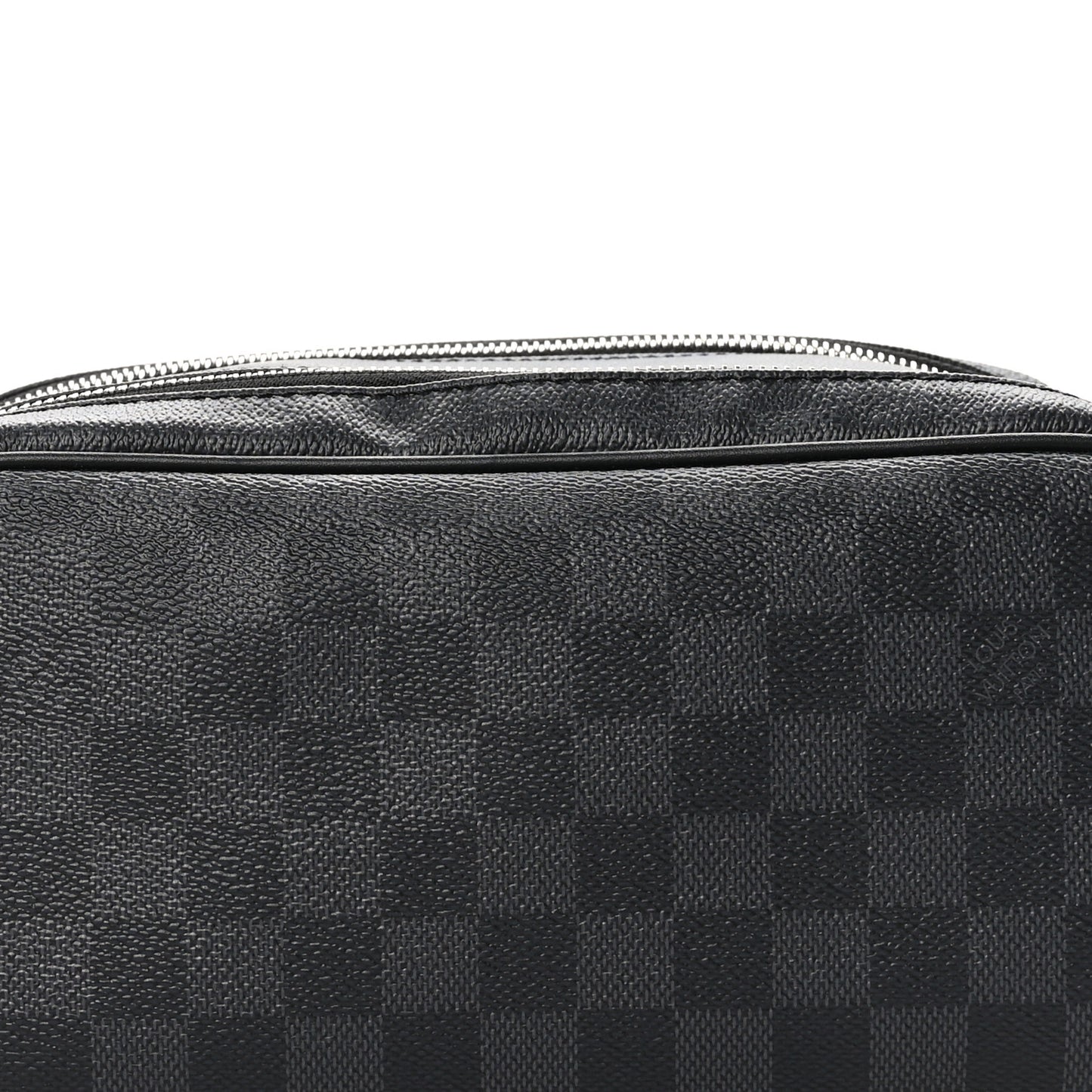 Damier Graphite Dopp Kit Toilet Pouch