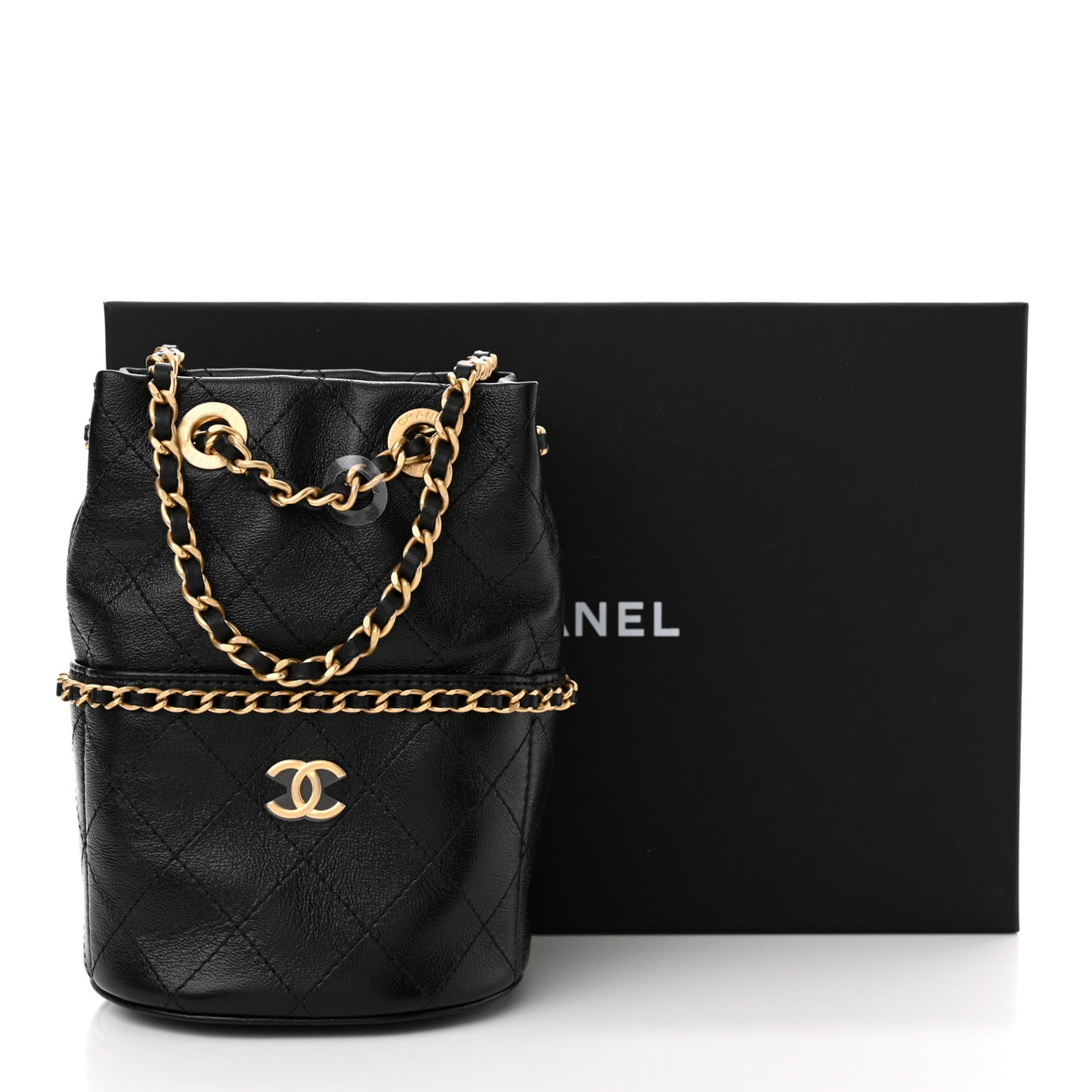 Shiny Lambskin Quilted Chain Around Drawstring Bucket Clutch With Chain Black
