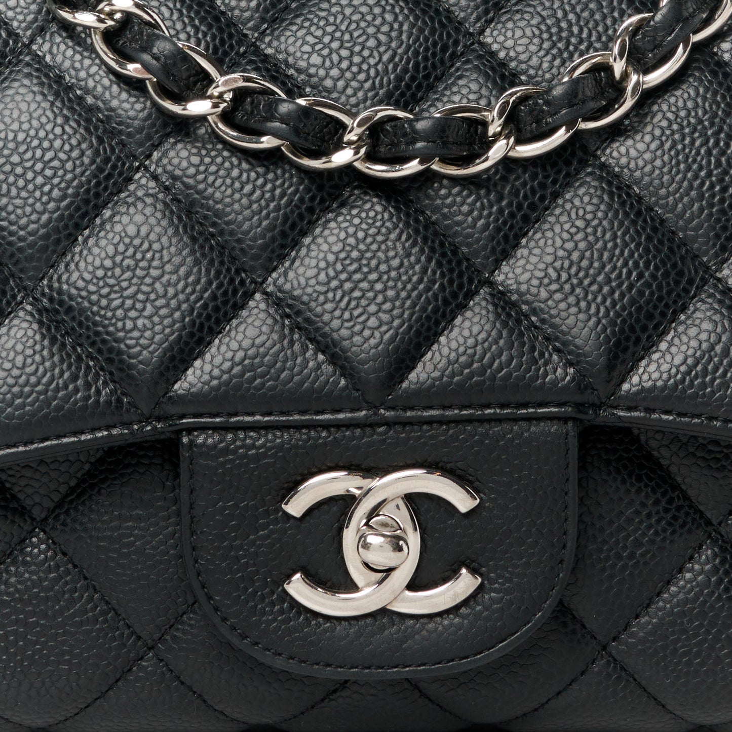 Caviar Quilted Jumbo Single Flap Black