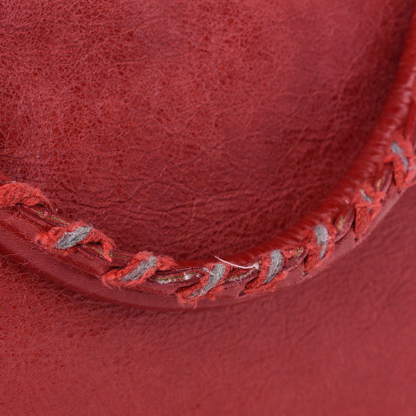 Chevre Classic Hardware City Rouge Vermillion