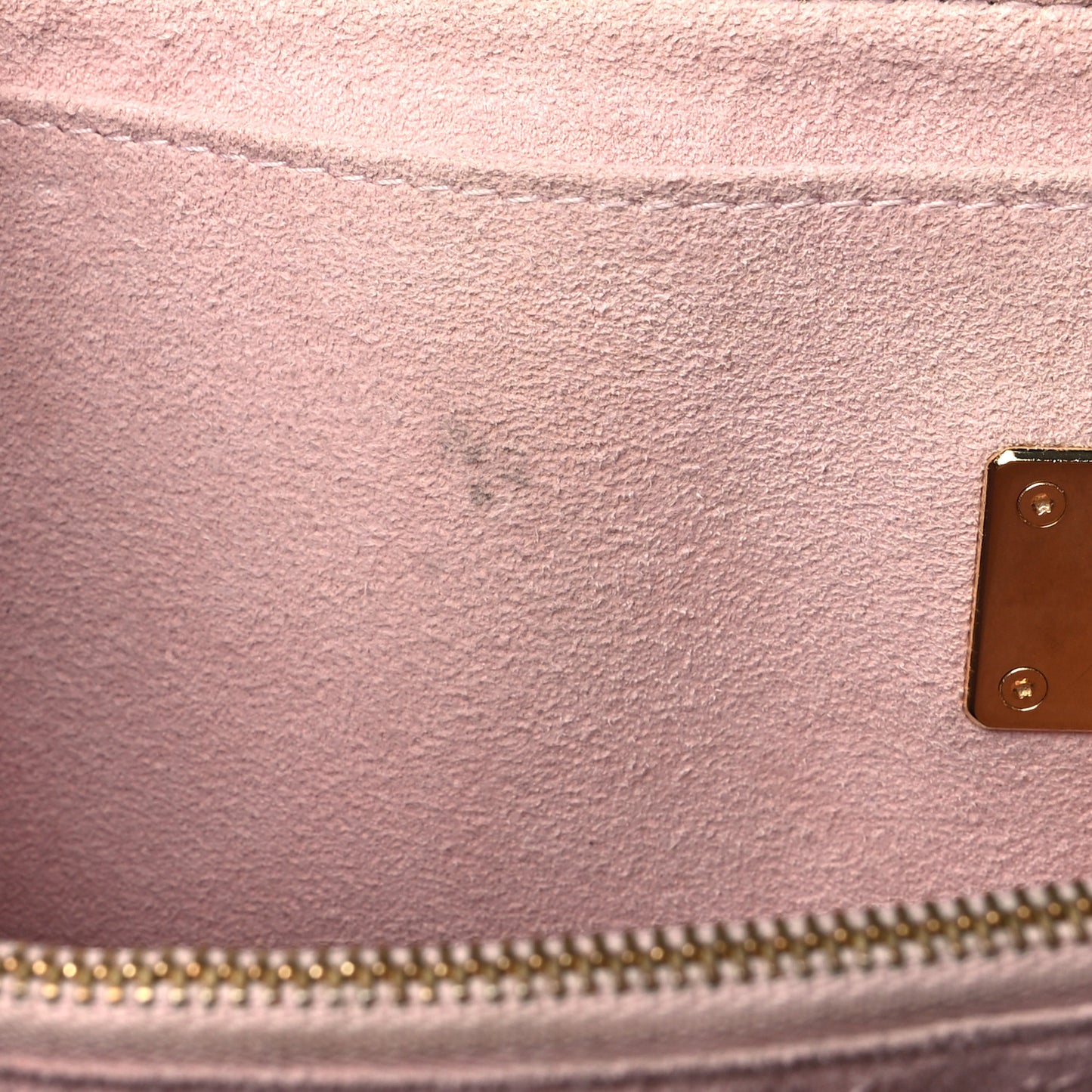 Grained Calfskin Lockme Shopper Greige