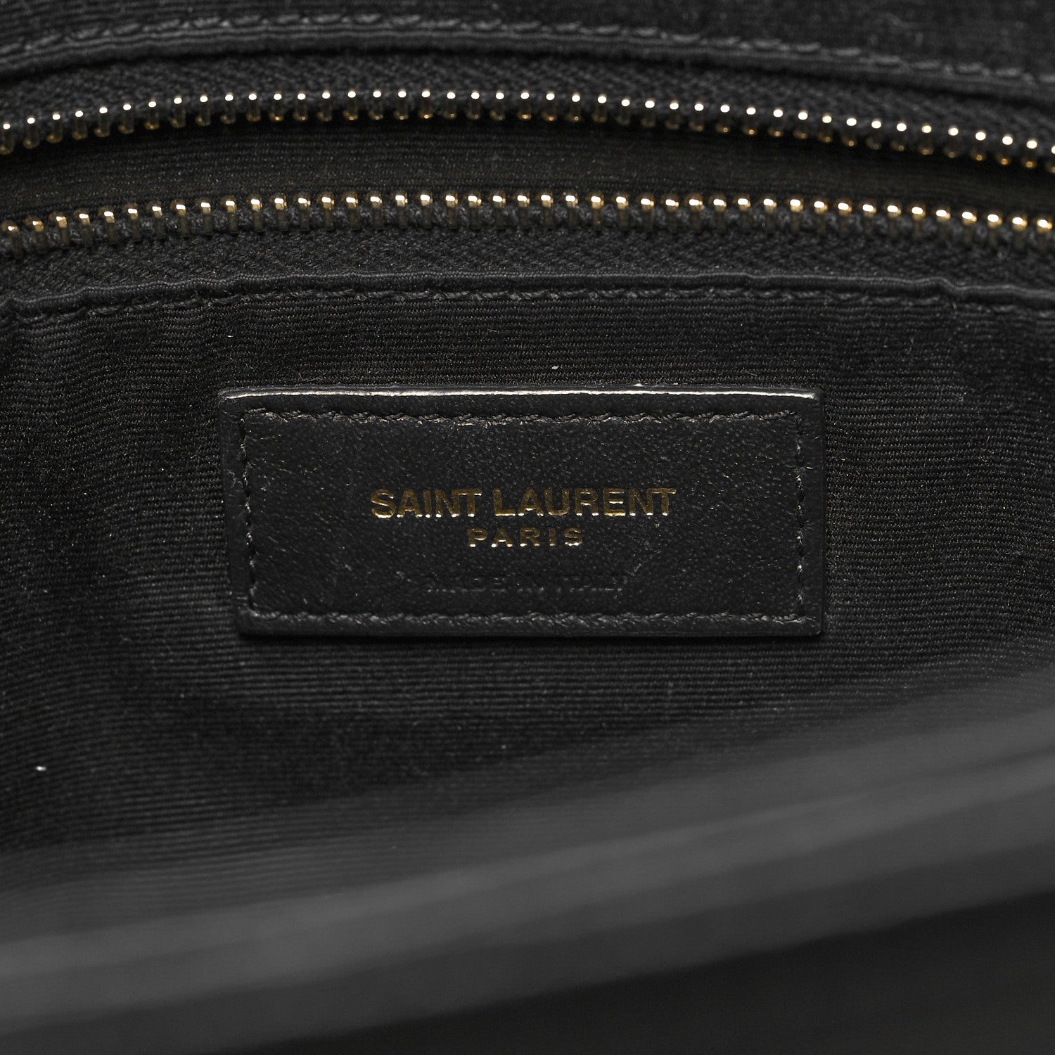 Saint Laurent Grain de Poudre Matelasse Chevron Medium Tribeca Shopping Bag Black 7 of 12