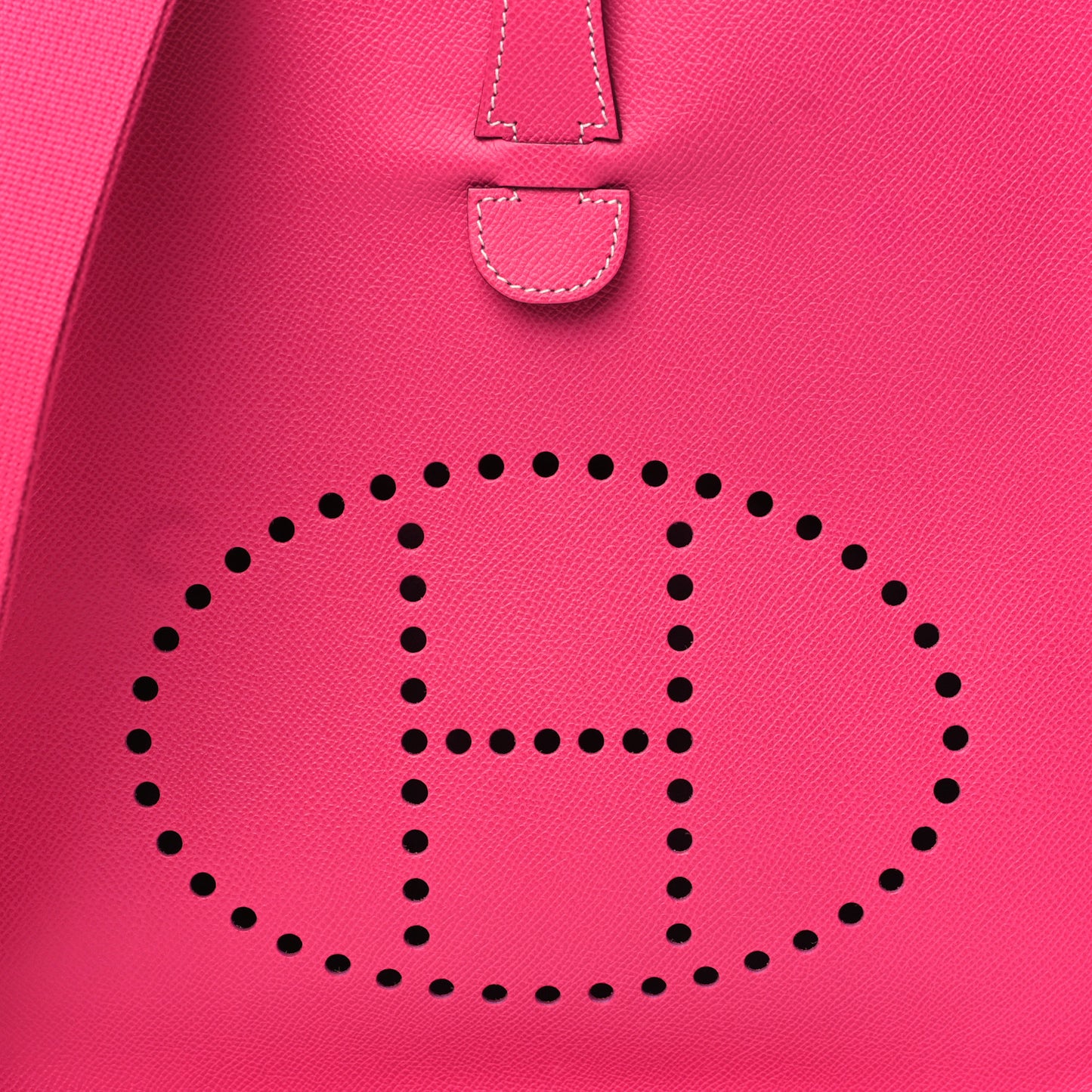 Epsom Evelyne III PM Rose Tyrien