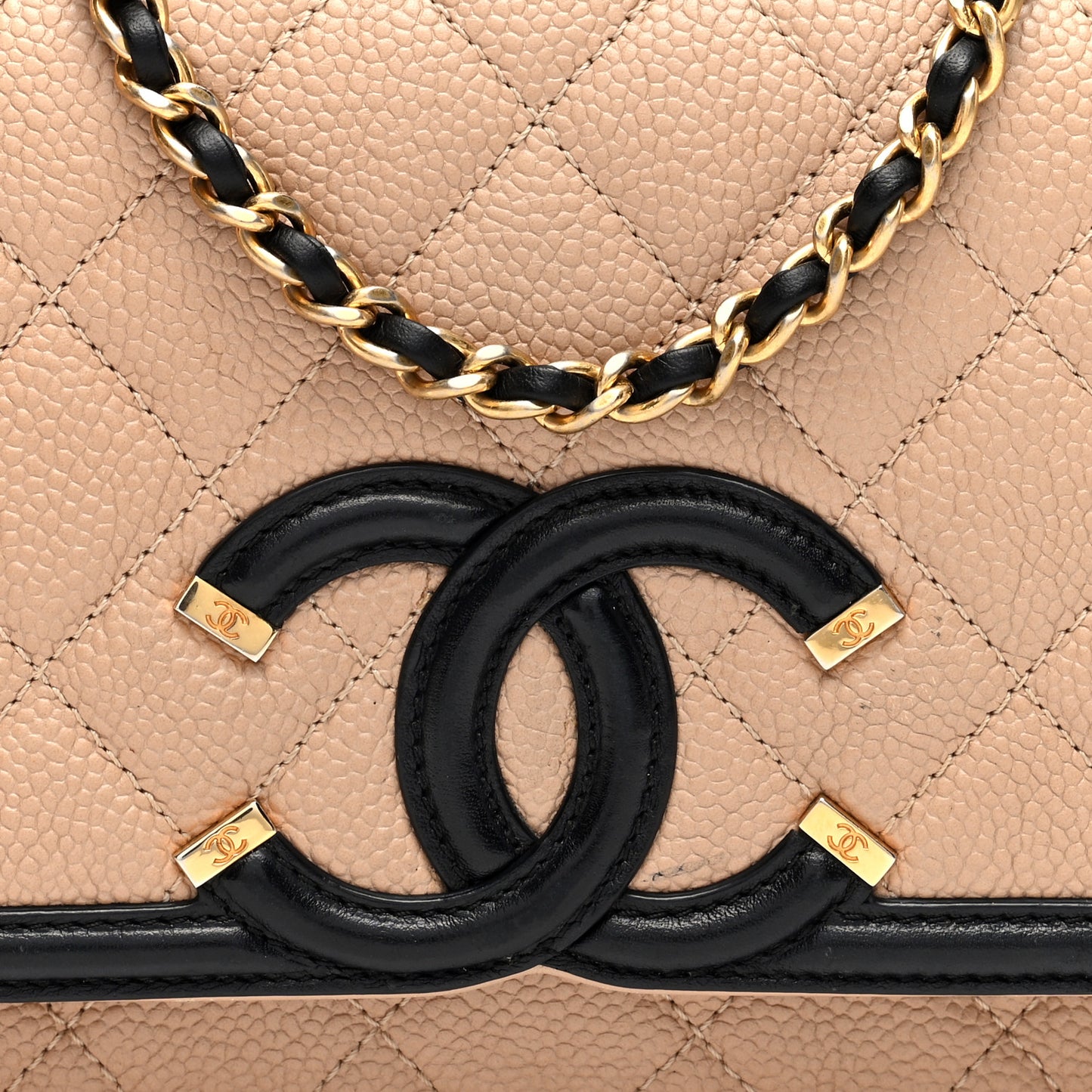 Caviar Quilted Small CC Filigree Flap Beige Black